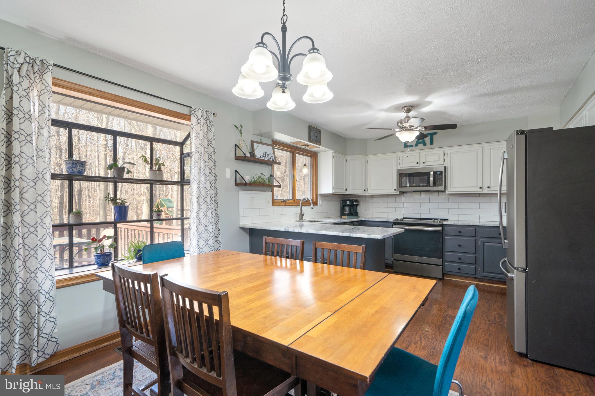 LAUREL BRANCH - Residential