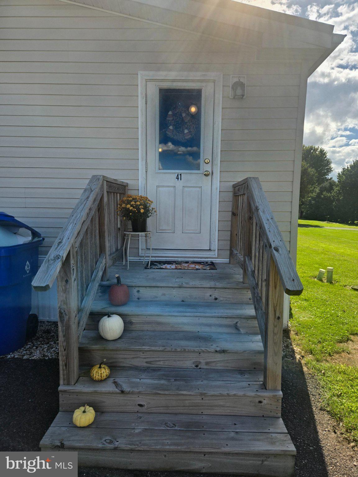 41 TIFFANY DRIVE
