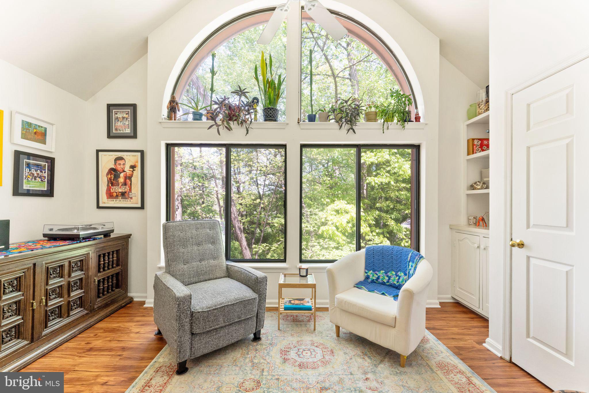 LEE OAKS - Residential