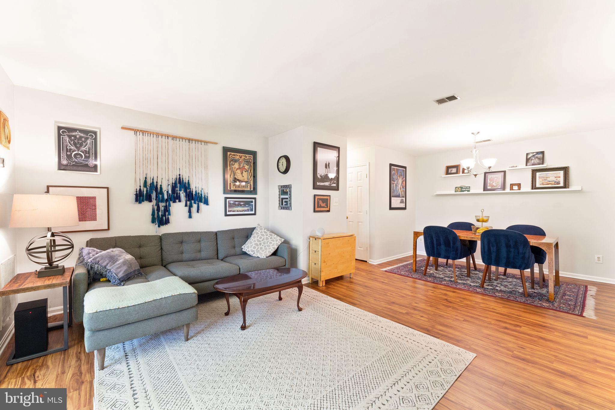 LEE OAKS - Residential