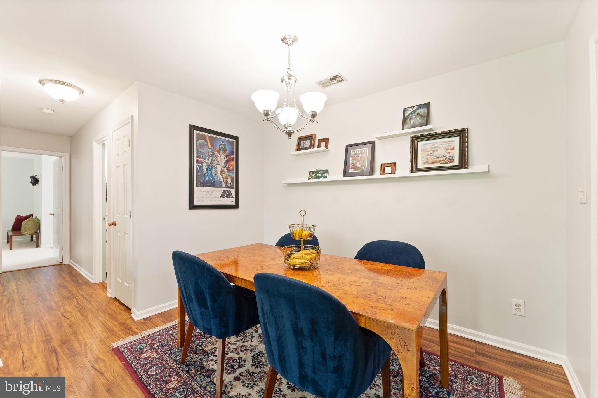 LEE OAKS - Residential