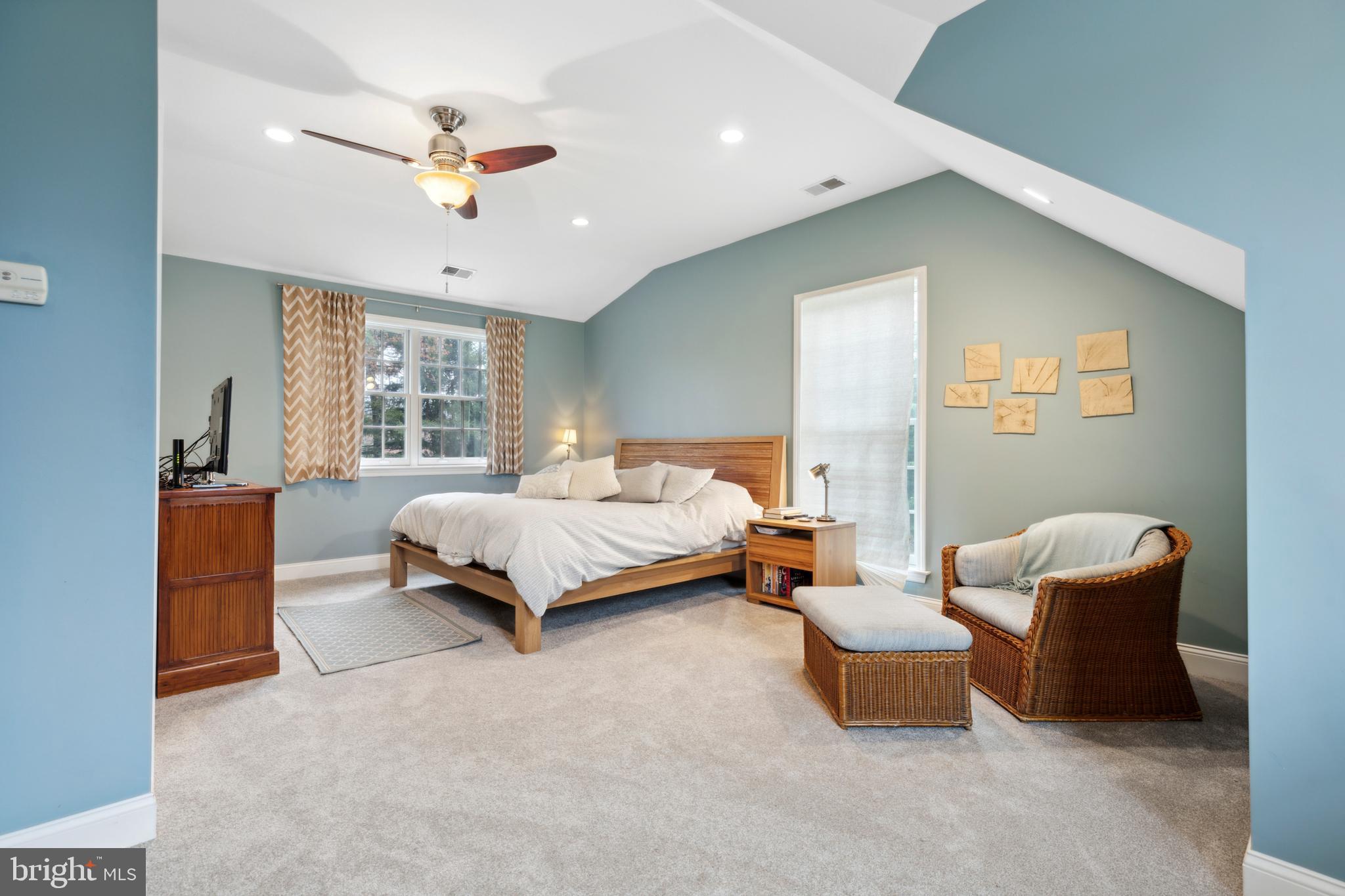 VALLEY FORGE ESTS - Residential