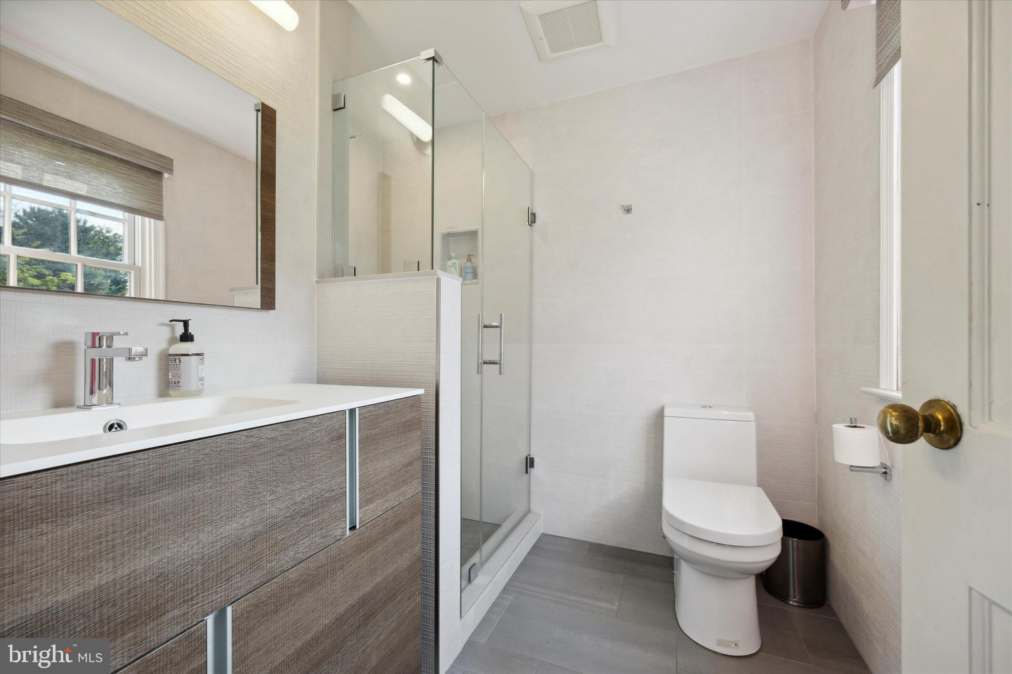 VALLEY FORGE ESTS - Residential