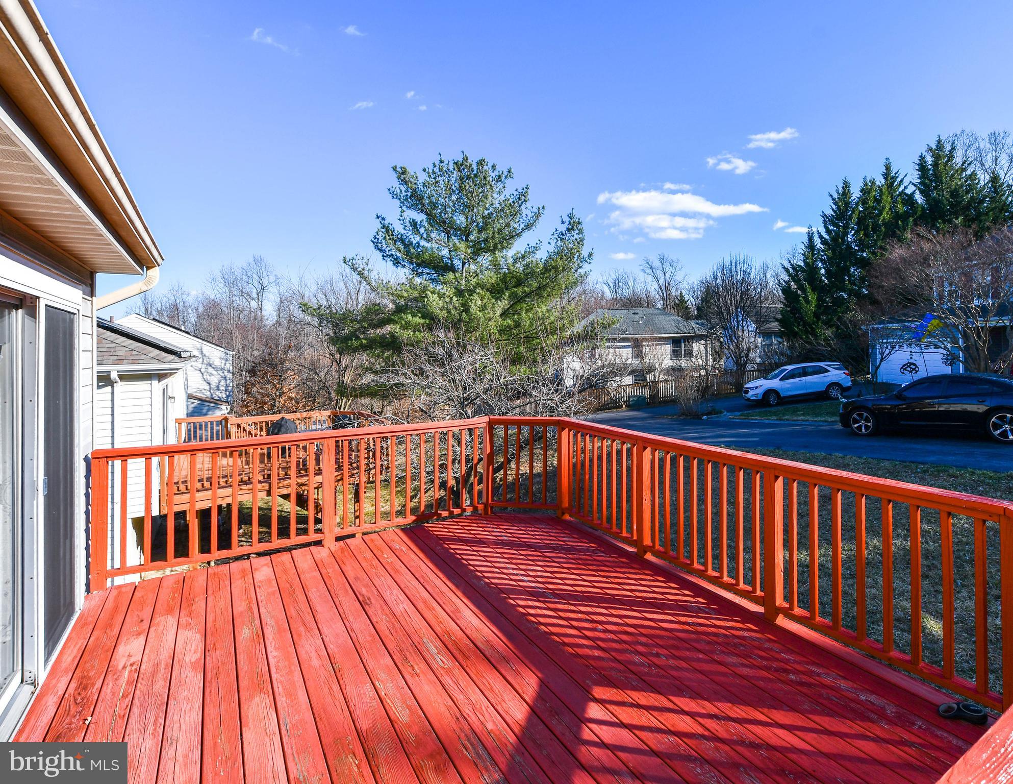 KINGS WOODS - Residential