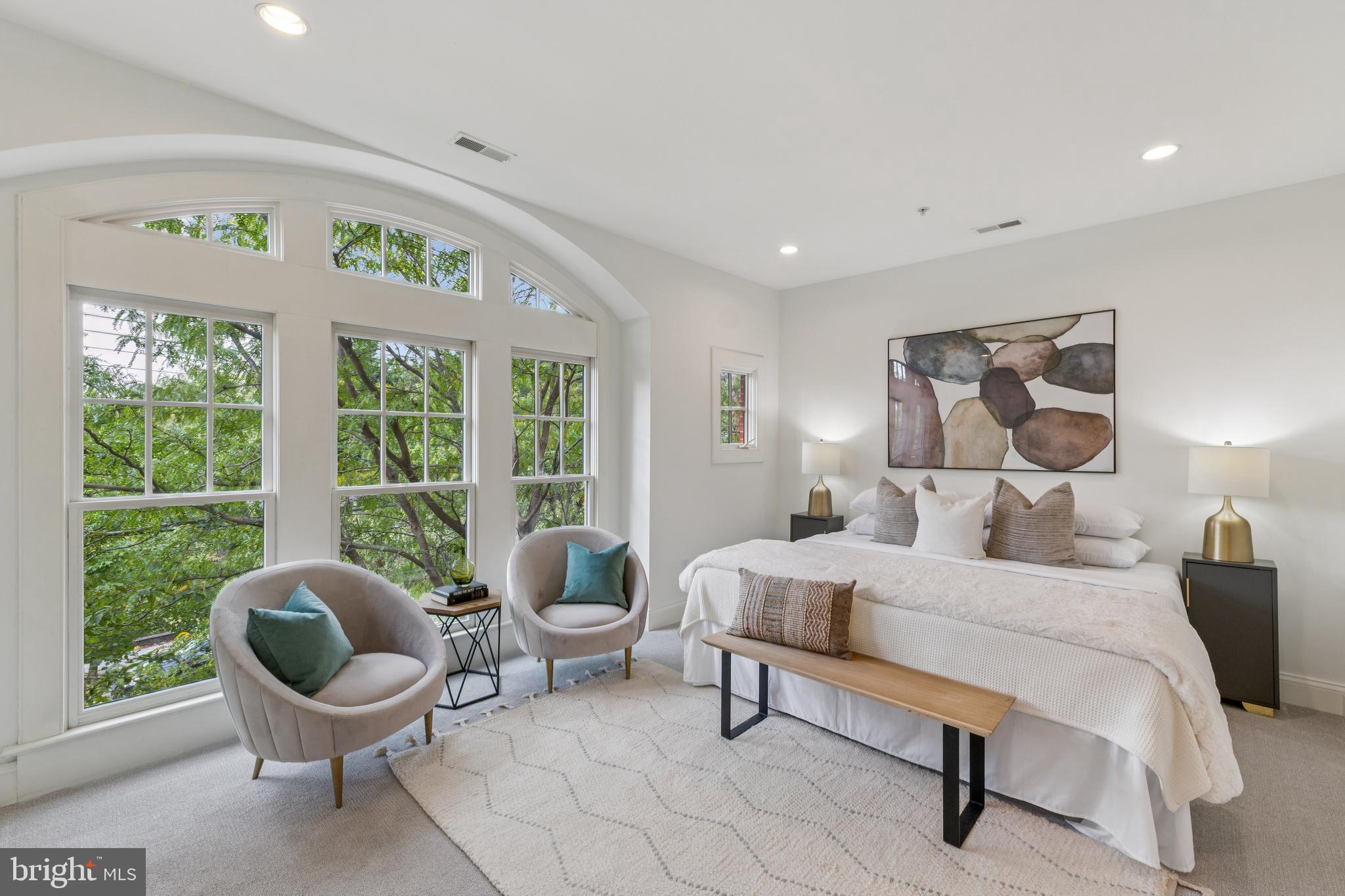 OBSERVATORY CIRCLE - Residential