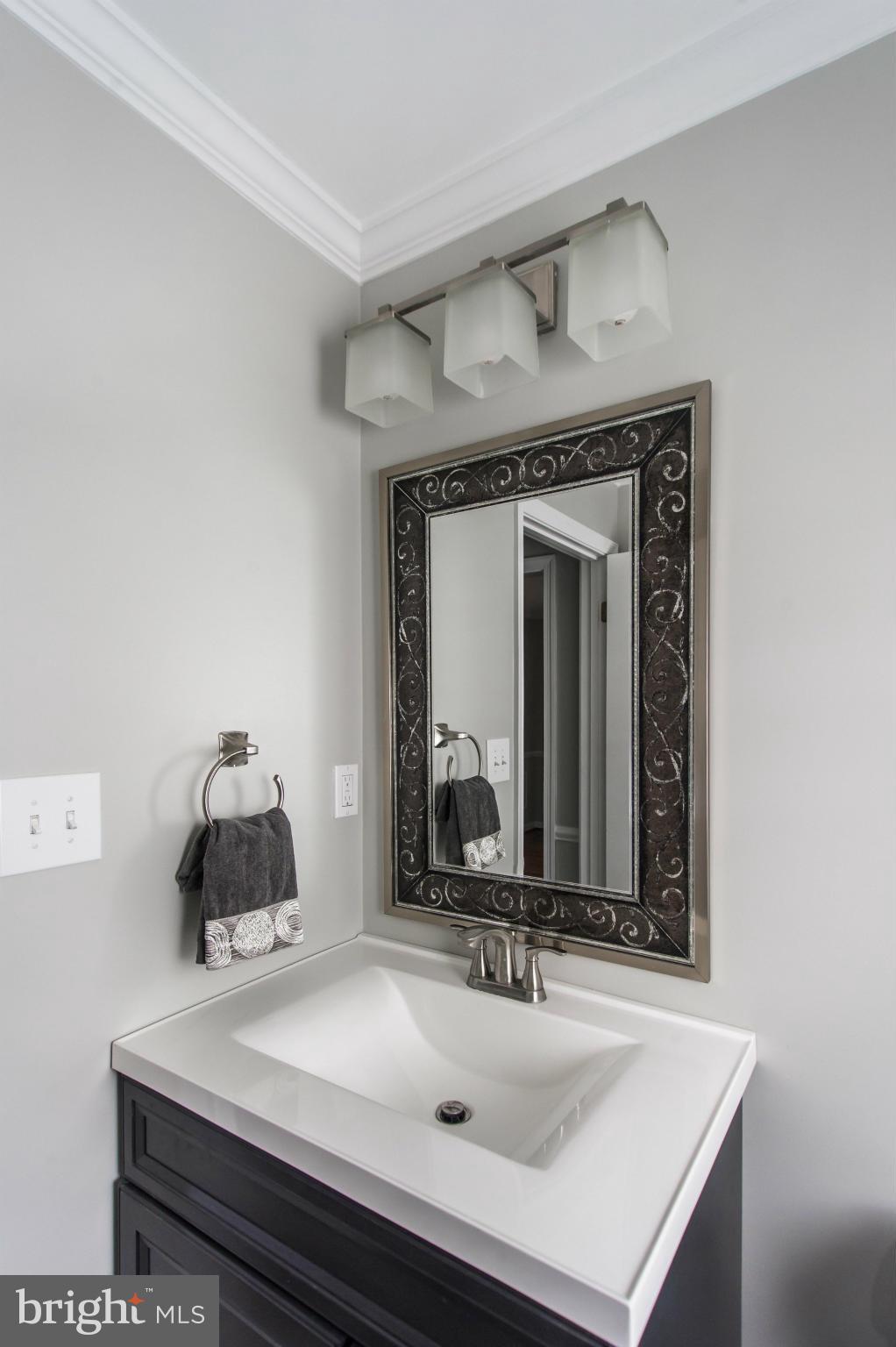 MANOR GLADE - Residential