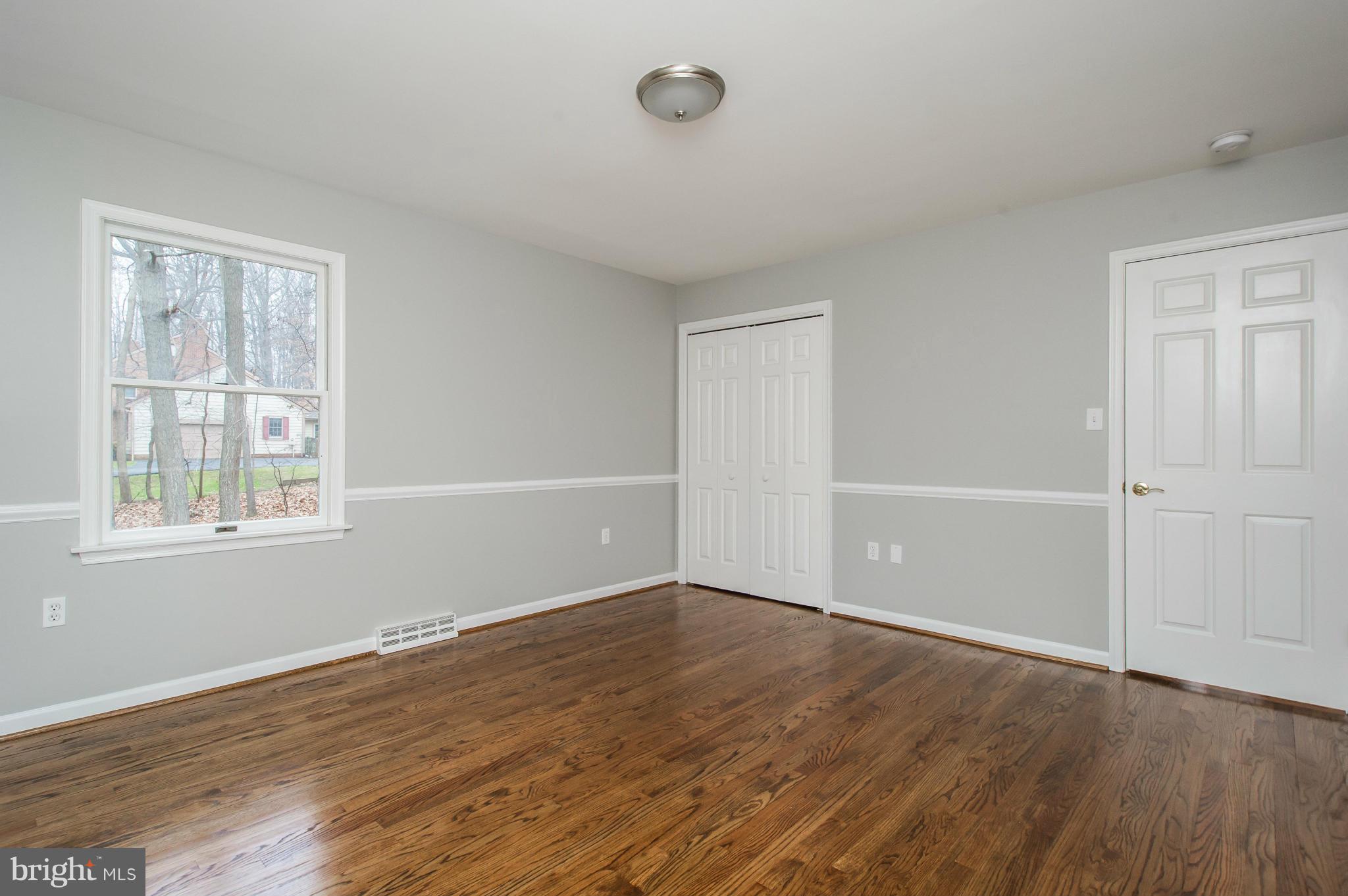 MANOR GLADE - Residential