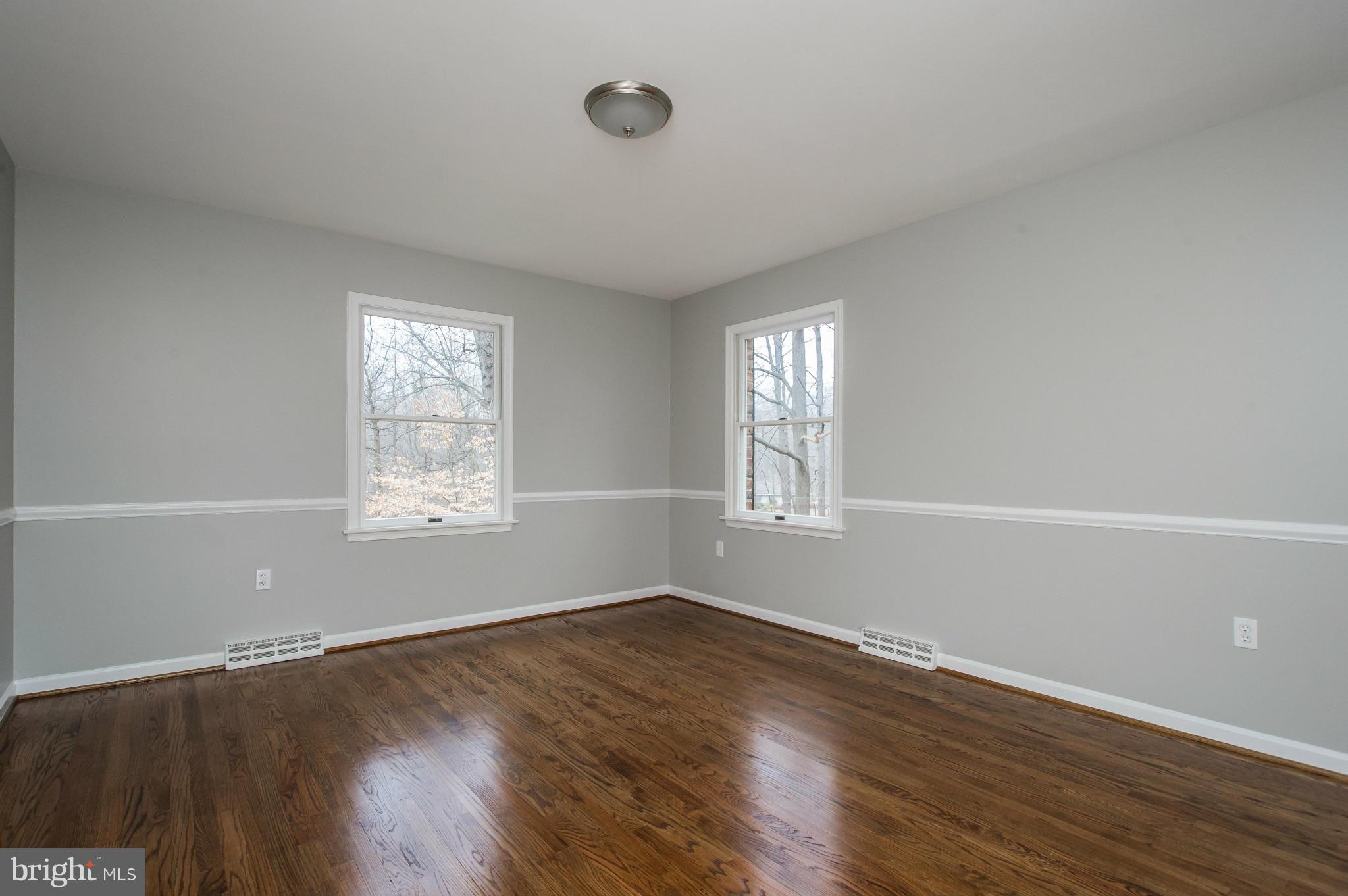 MANOR GLADE - Residential