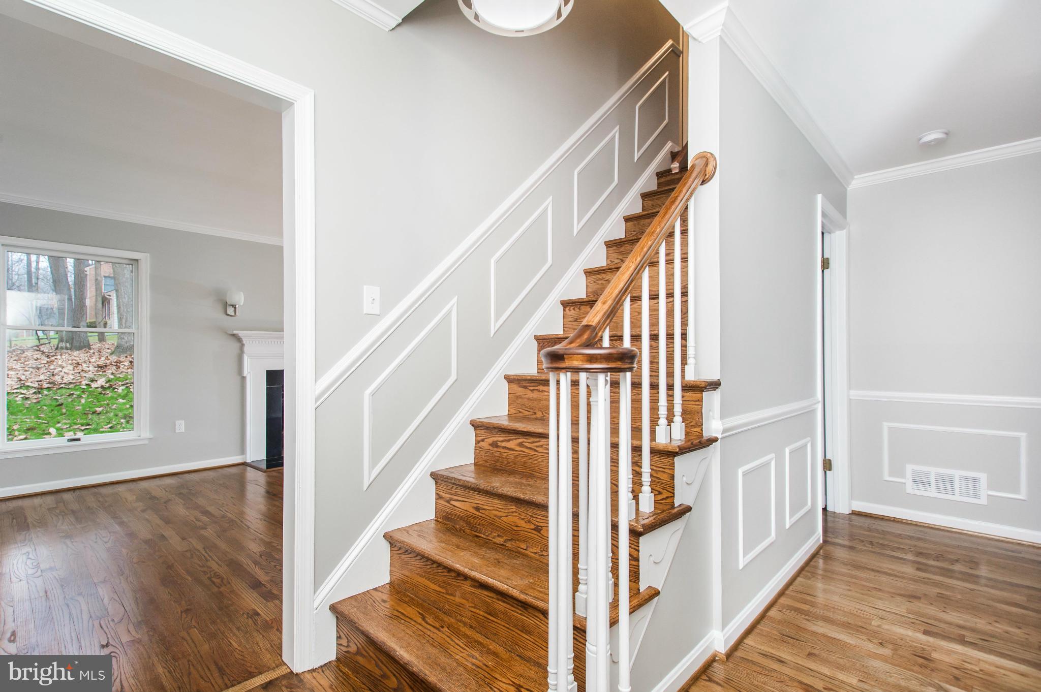 MANOR GLADE - Residential