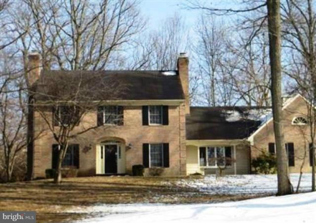 MANOR GLADE - Residential