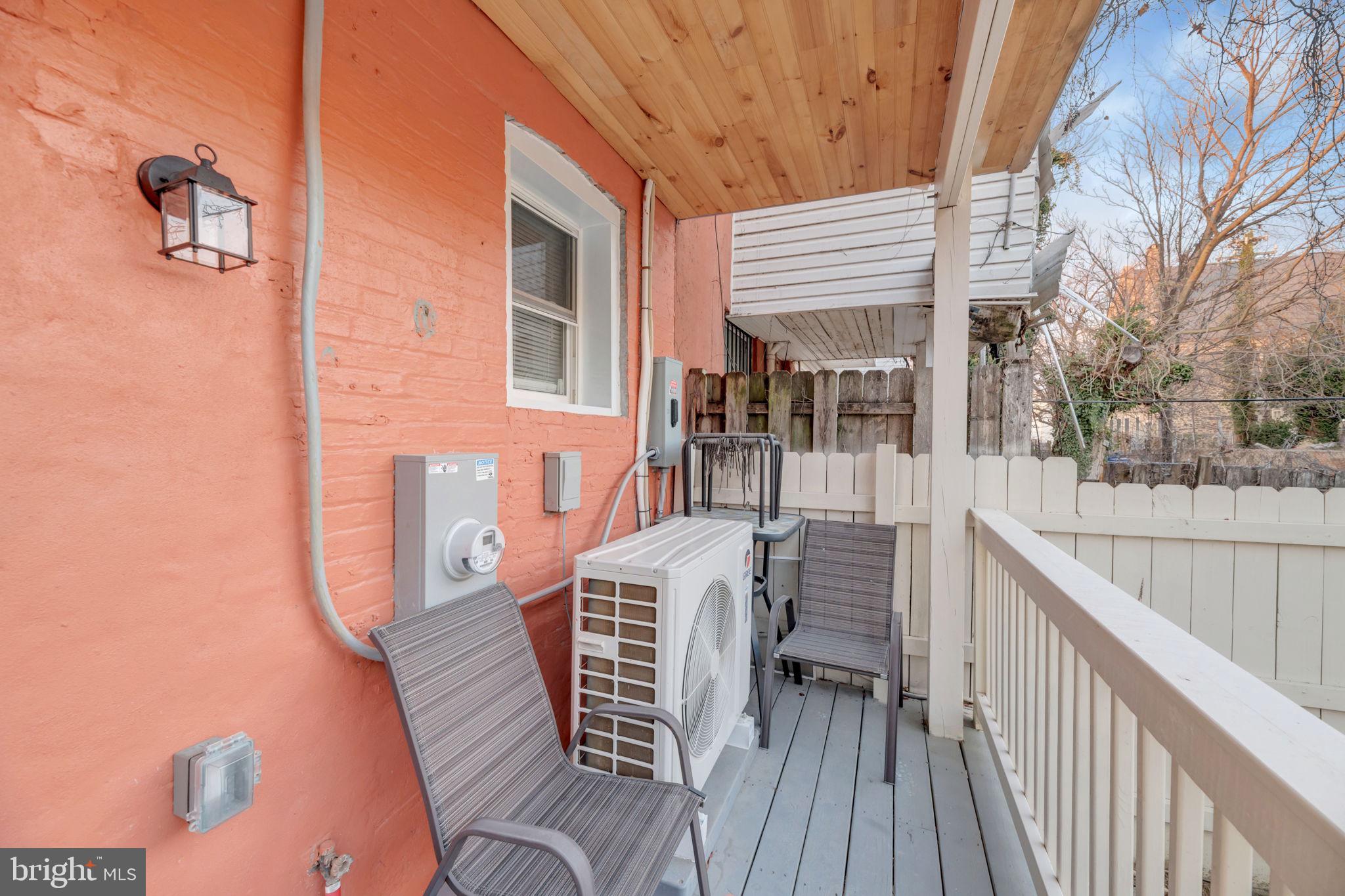 SANDTOWN-WINCHESTER - Residential Lease