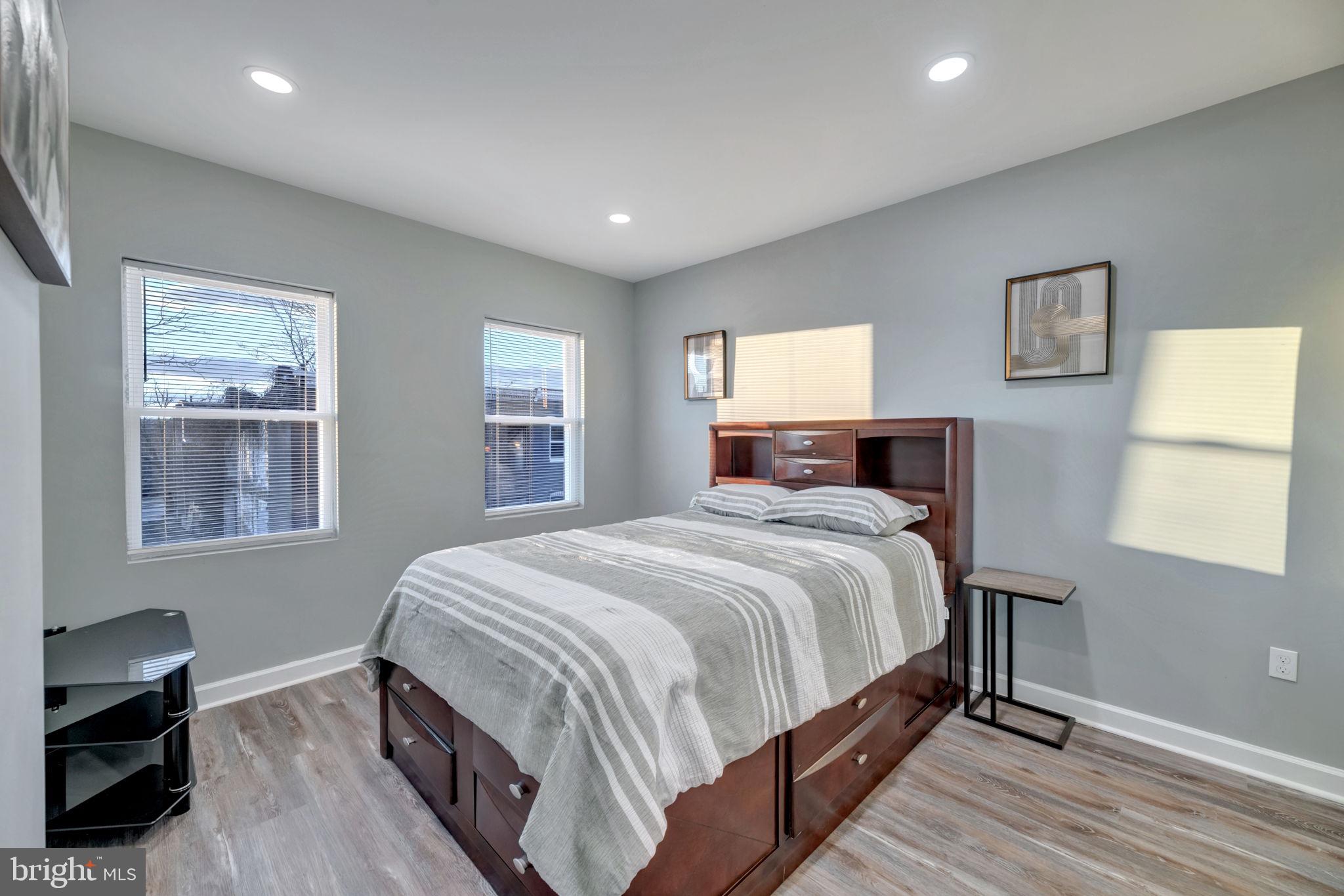 SANDTOWN-WINCHESTER - Residential Lease