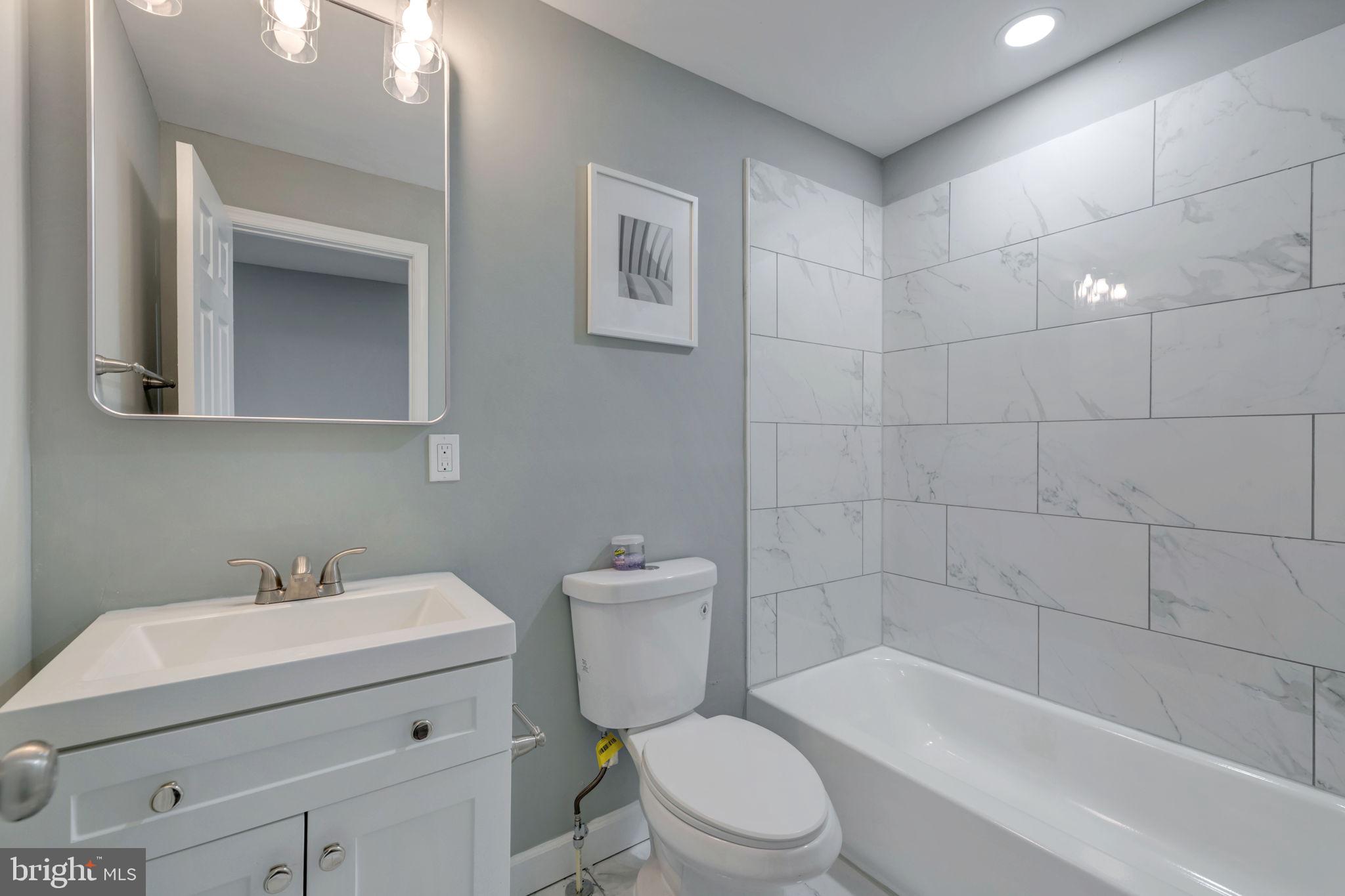 SANDTOWN-WINCHESTER - Residential Lease