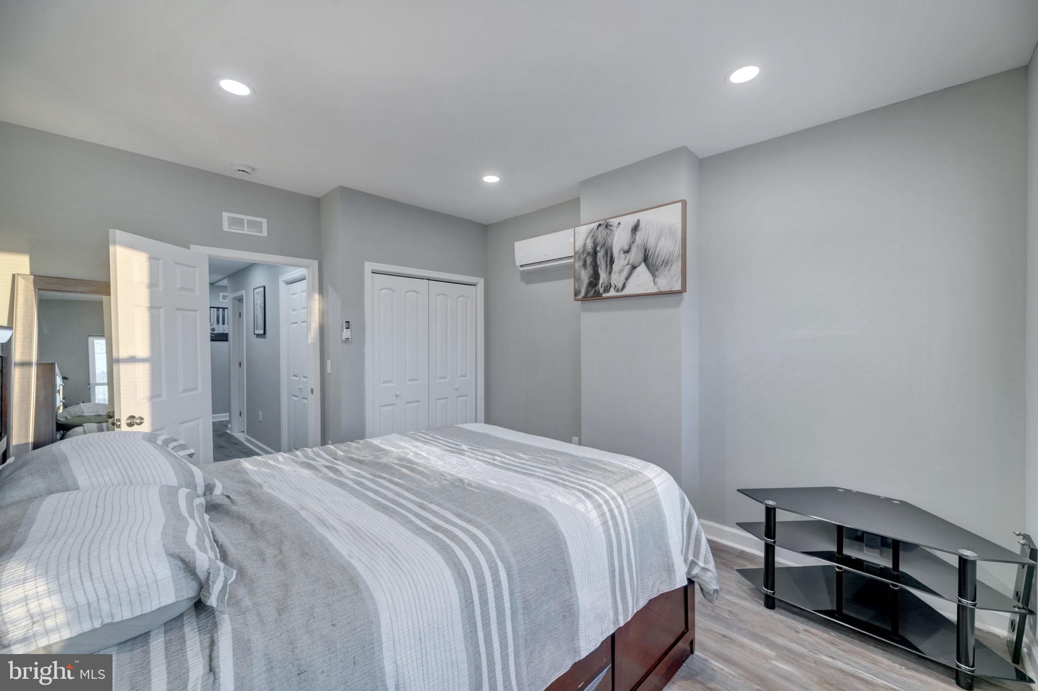 SANDTOWN-WINCHESTER - Residential Lease