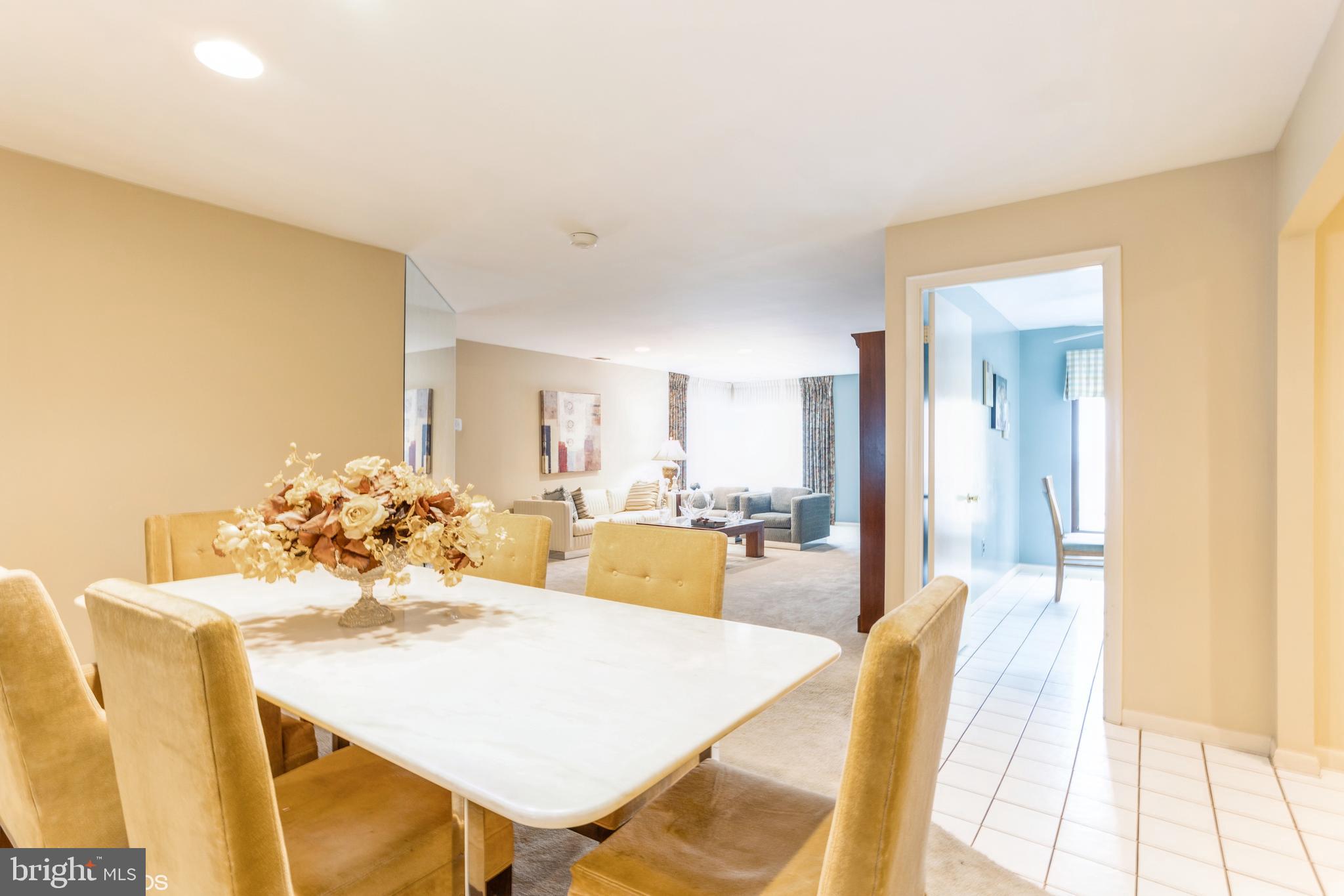 THE TOWERS - Residential