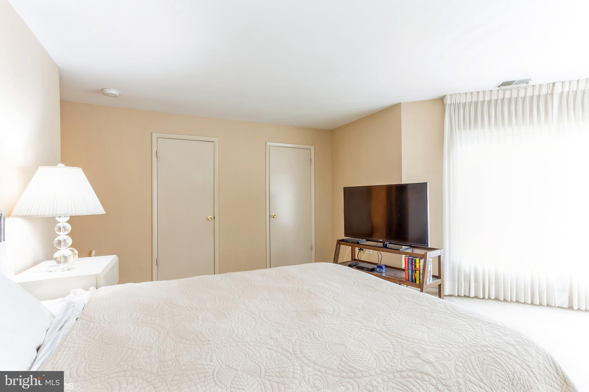 THE TOWERS - Residential