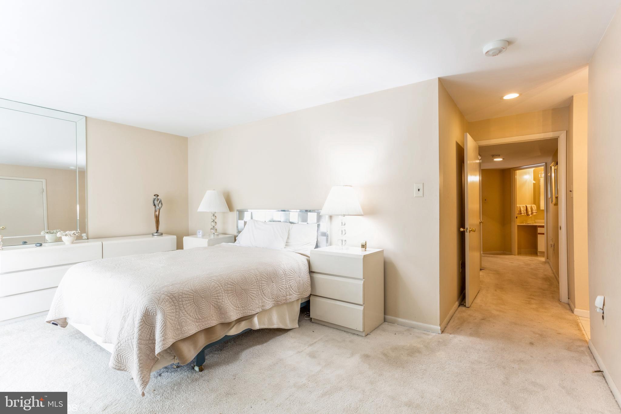 THE TOWERS - Residential