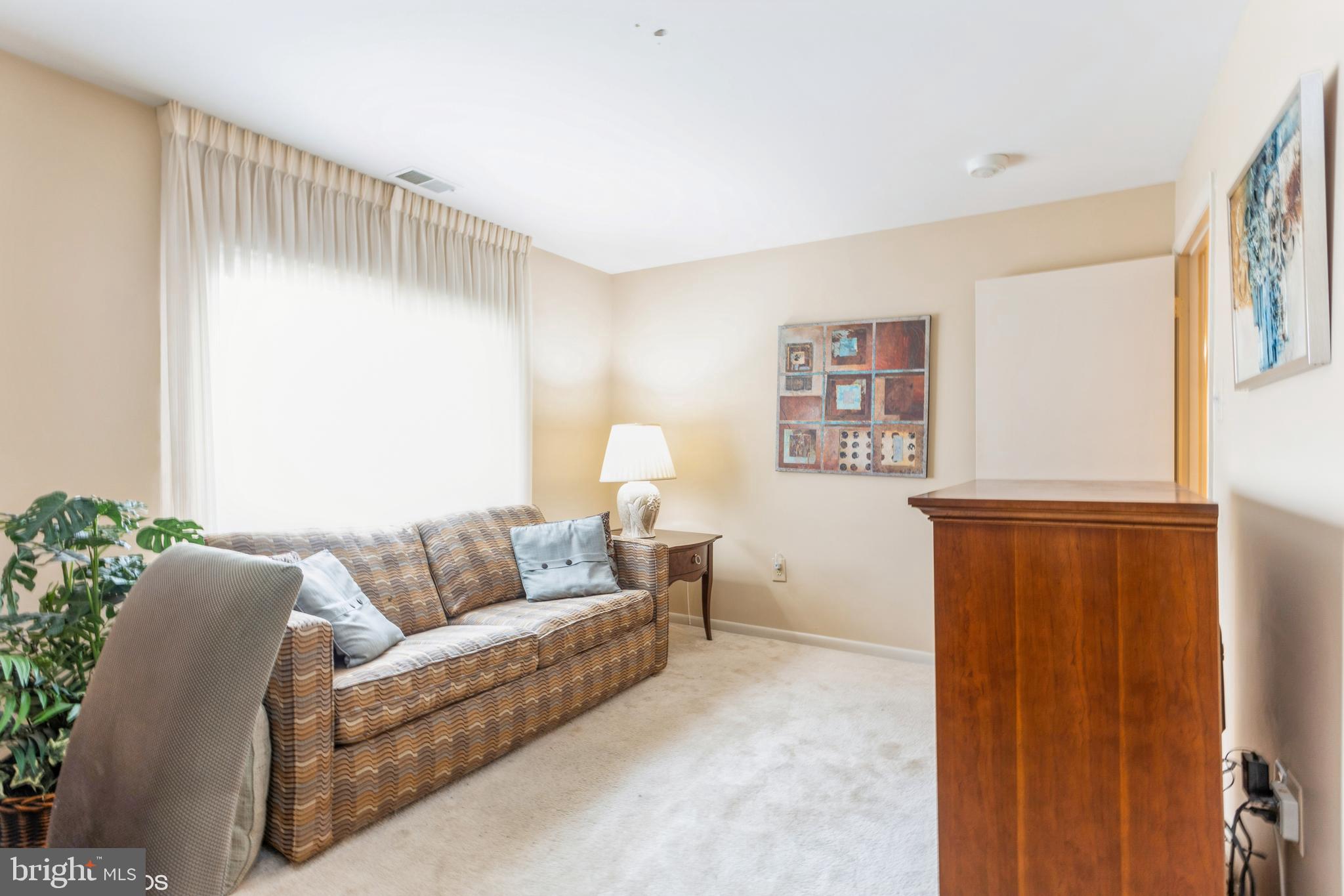 THE TOWERS - Residential