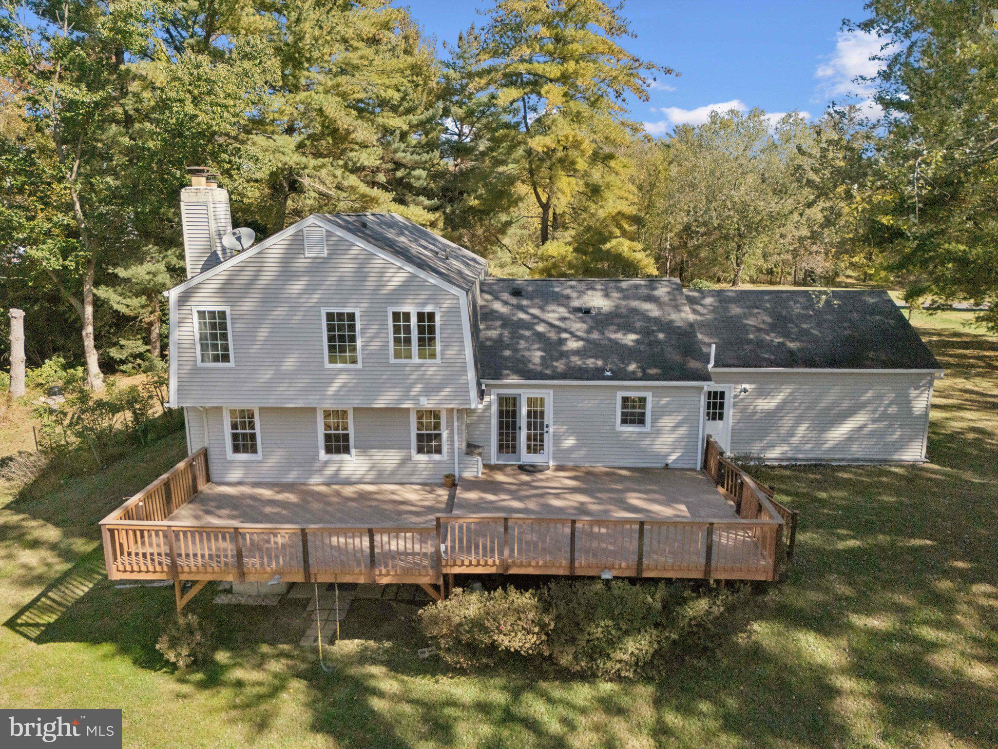 COLCHESTER HUNT - Residential