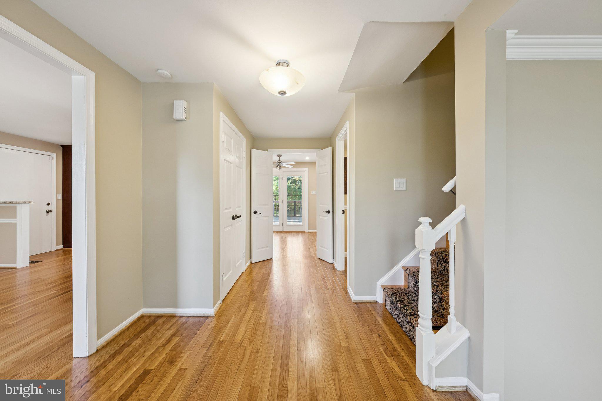 COLCHESTER HUNT - Residential