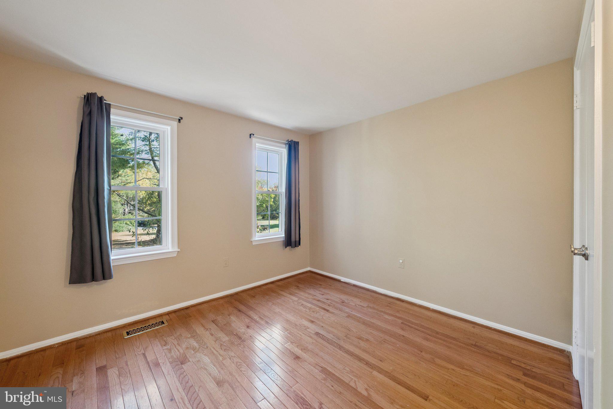 COLCHESTER HUNT - Residential