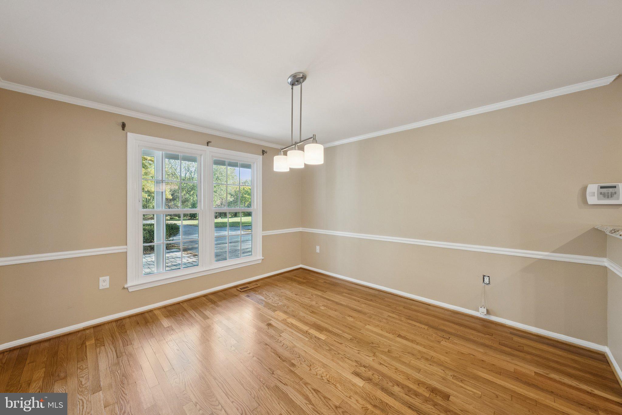 COLCHESTER HUNT - Residential