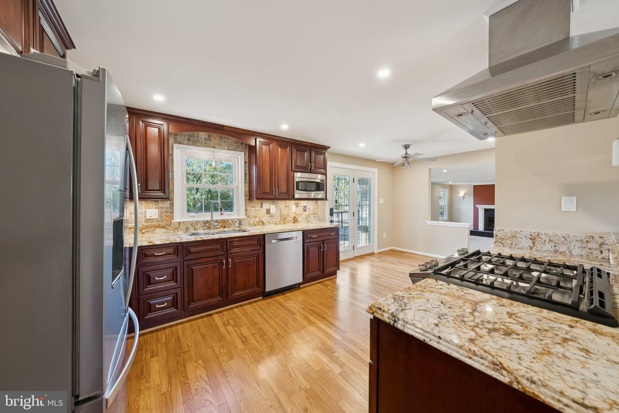 COLCHESTER HUNT - Residential