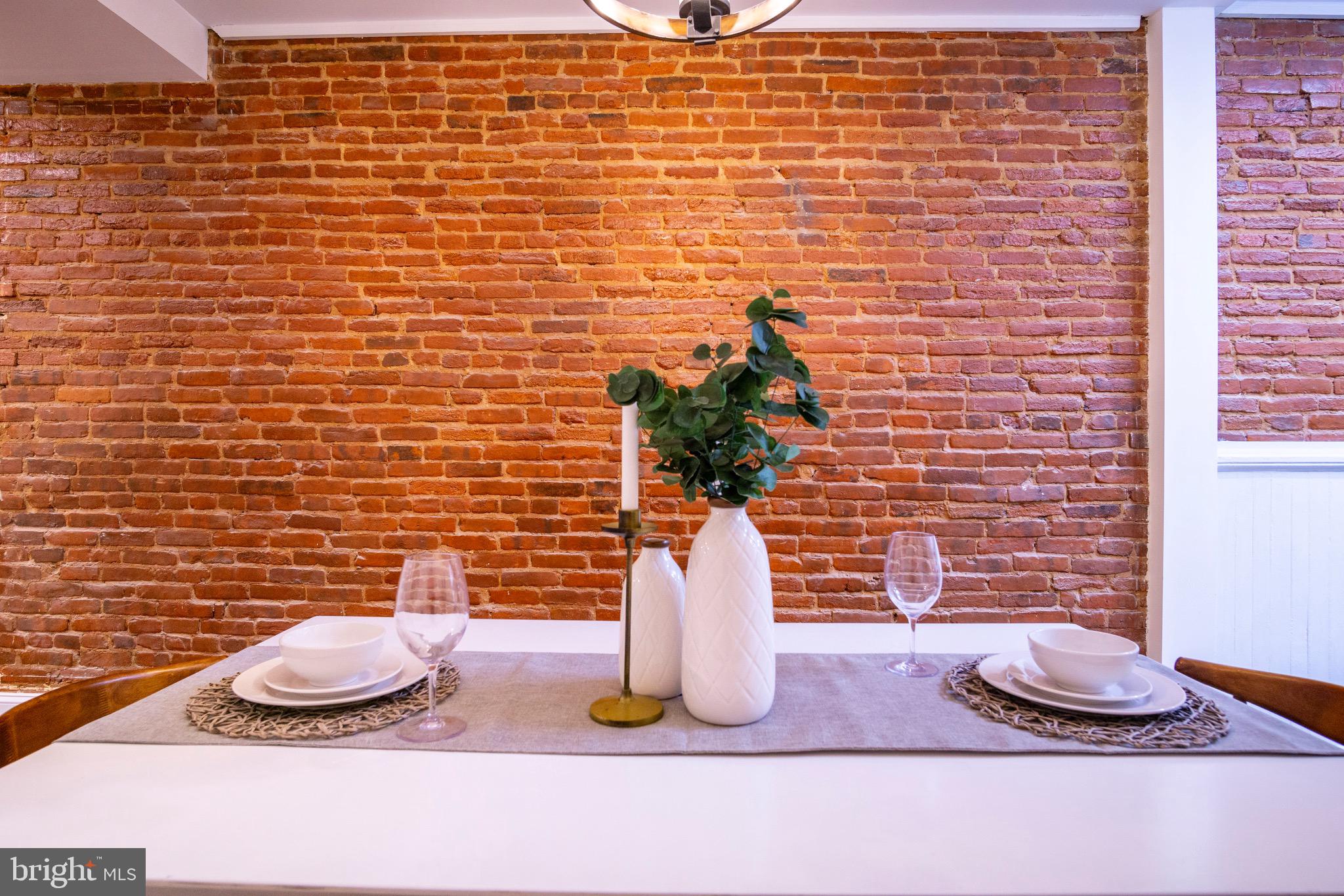 FEDERAL HILL HISTORIC DISTRICT - Residential Lease
