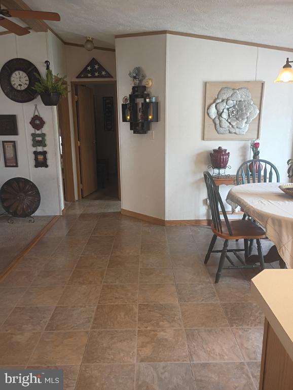 822 SUNNY LANE