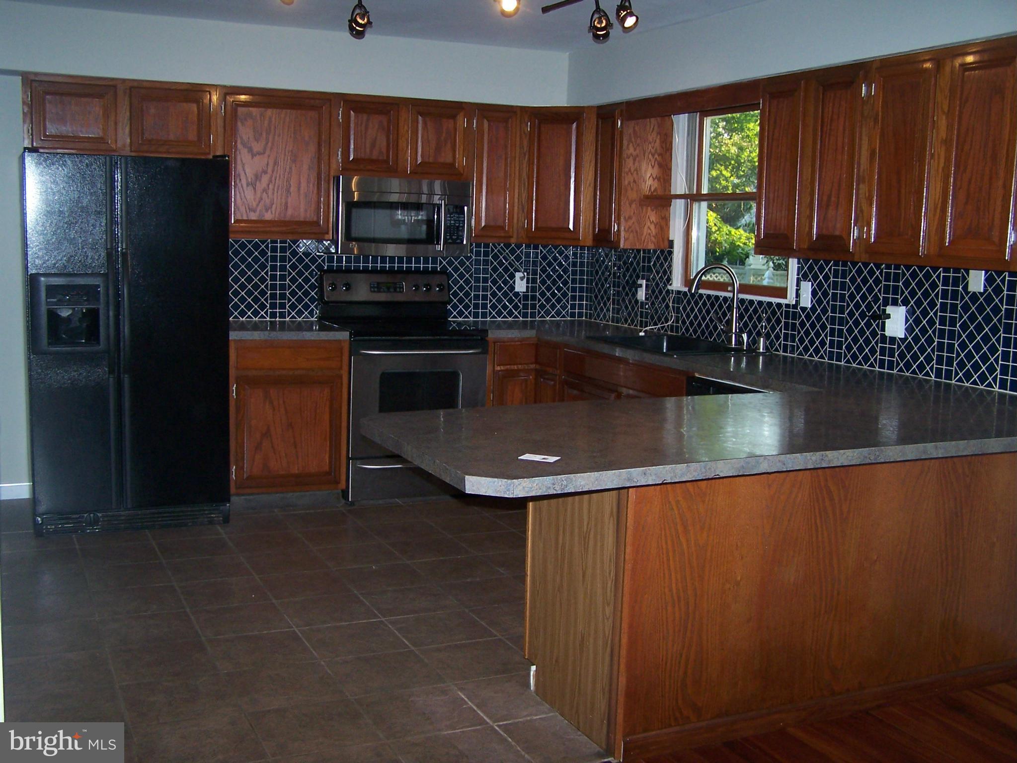 CAPE ANNE - Residential