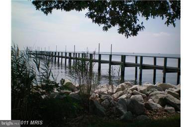 CAPE ANNE - Residential