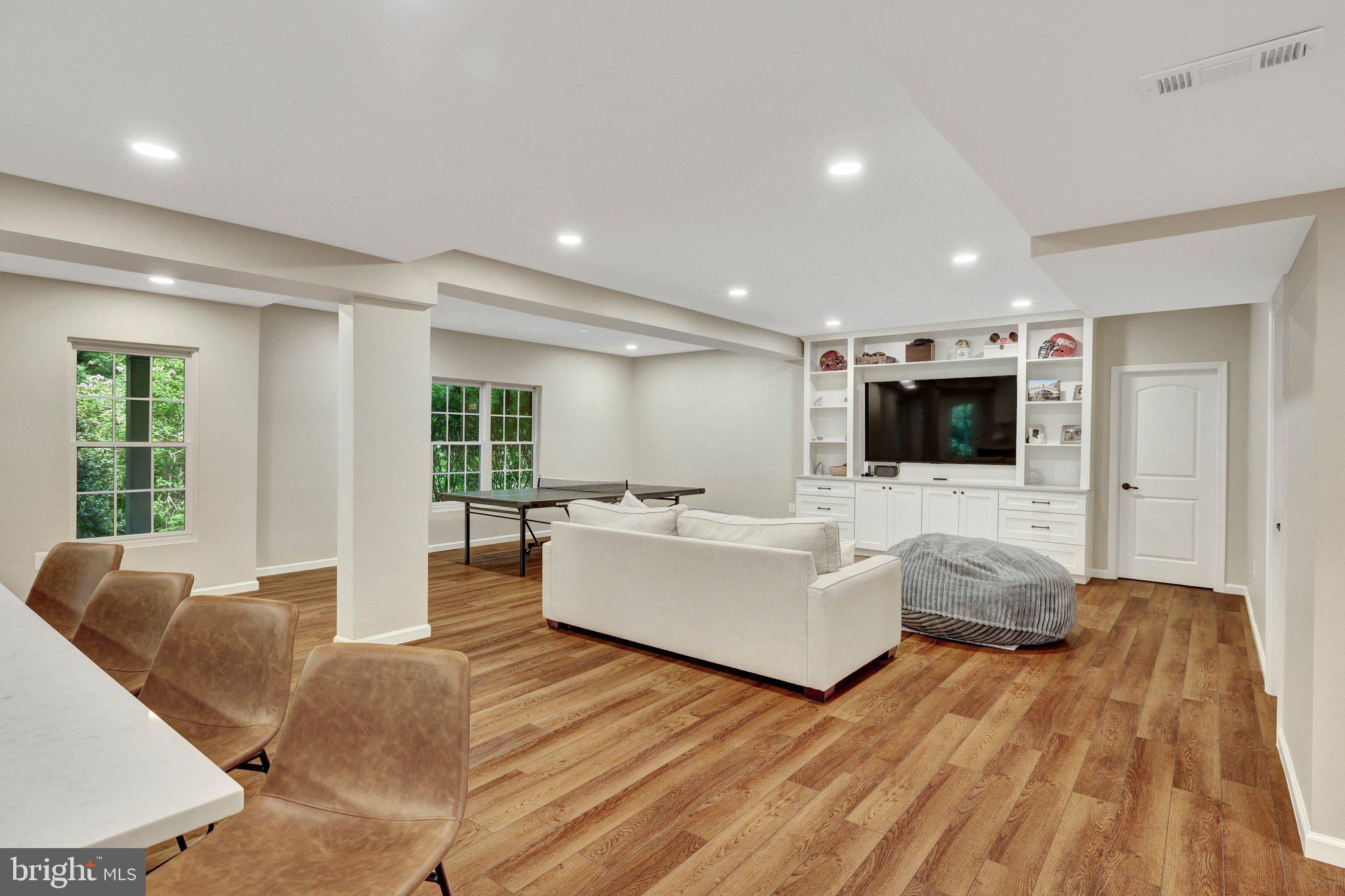 FOX VALE - Residential