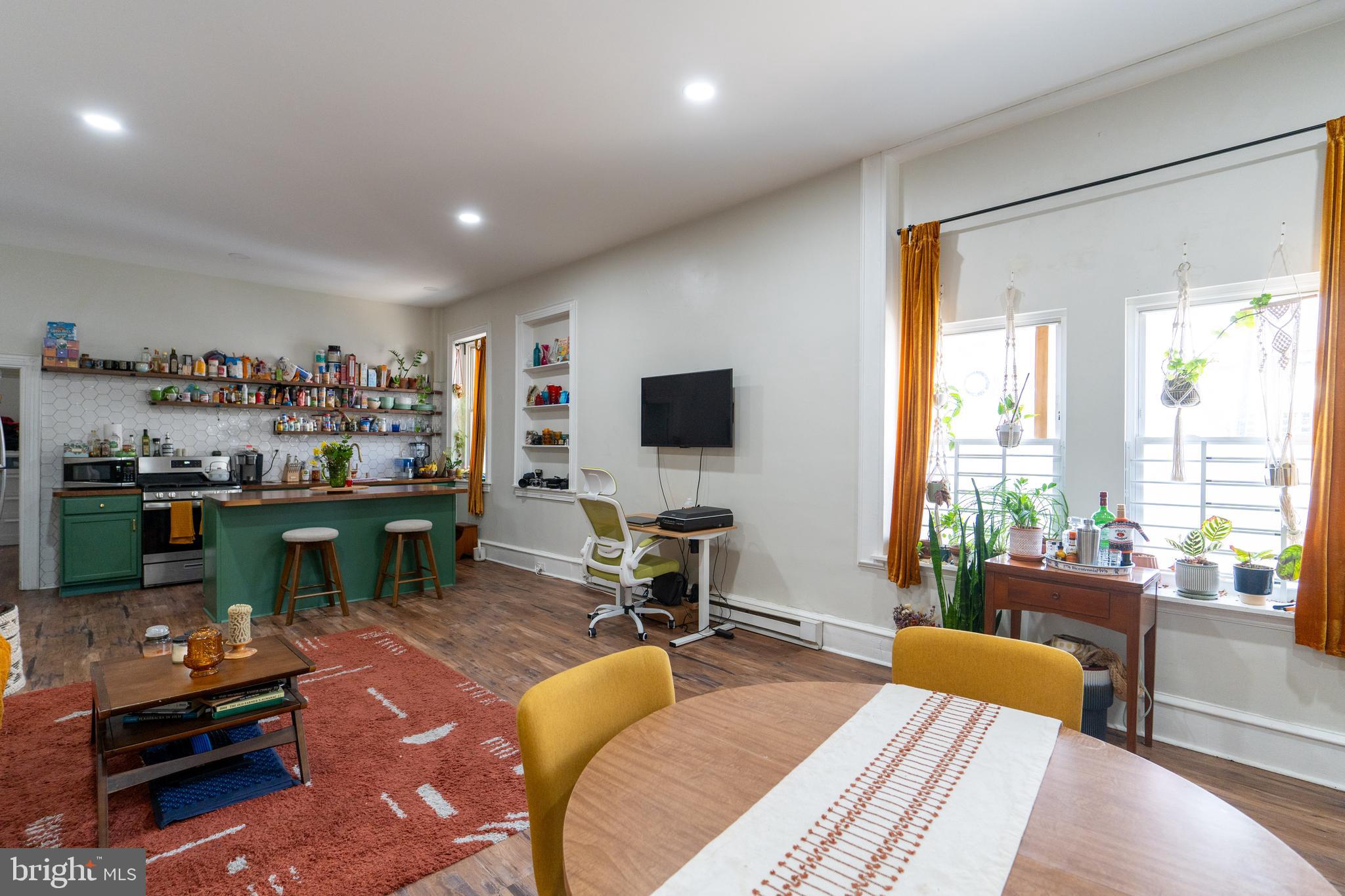 NEWBOLD - Residential Lease