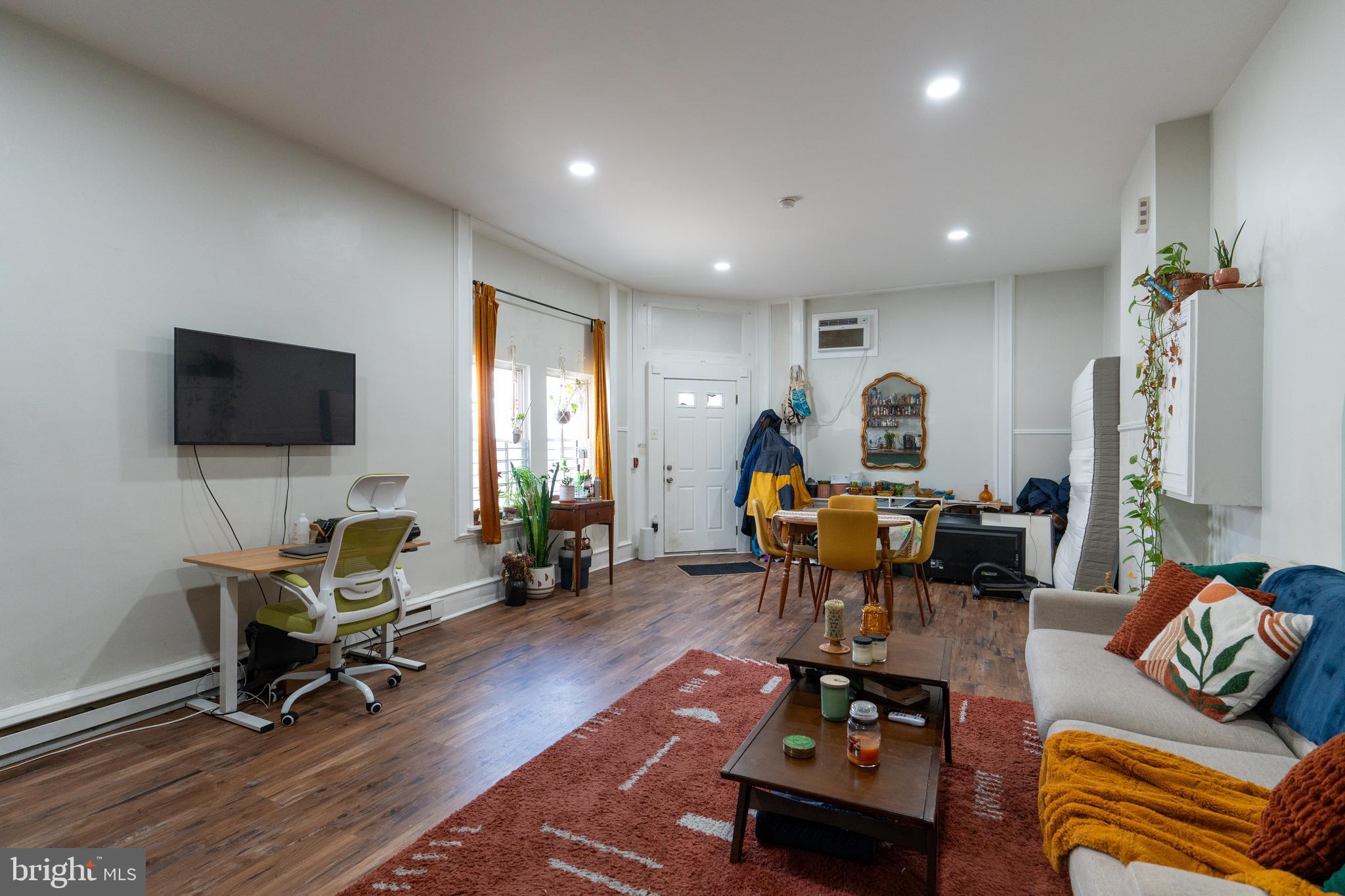 NEWBOLD - Residential Lease