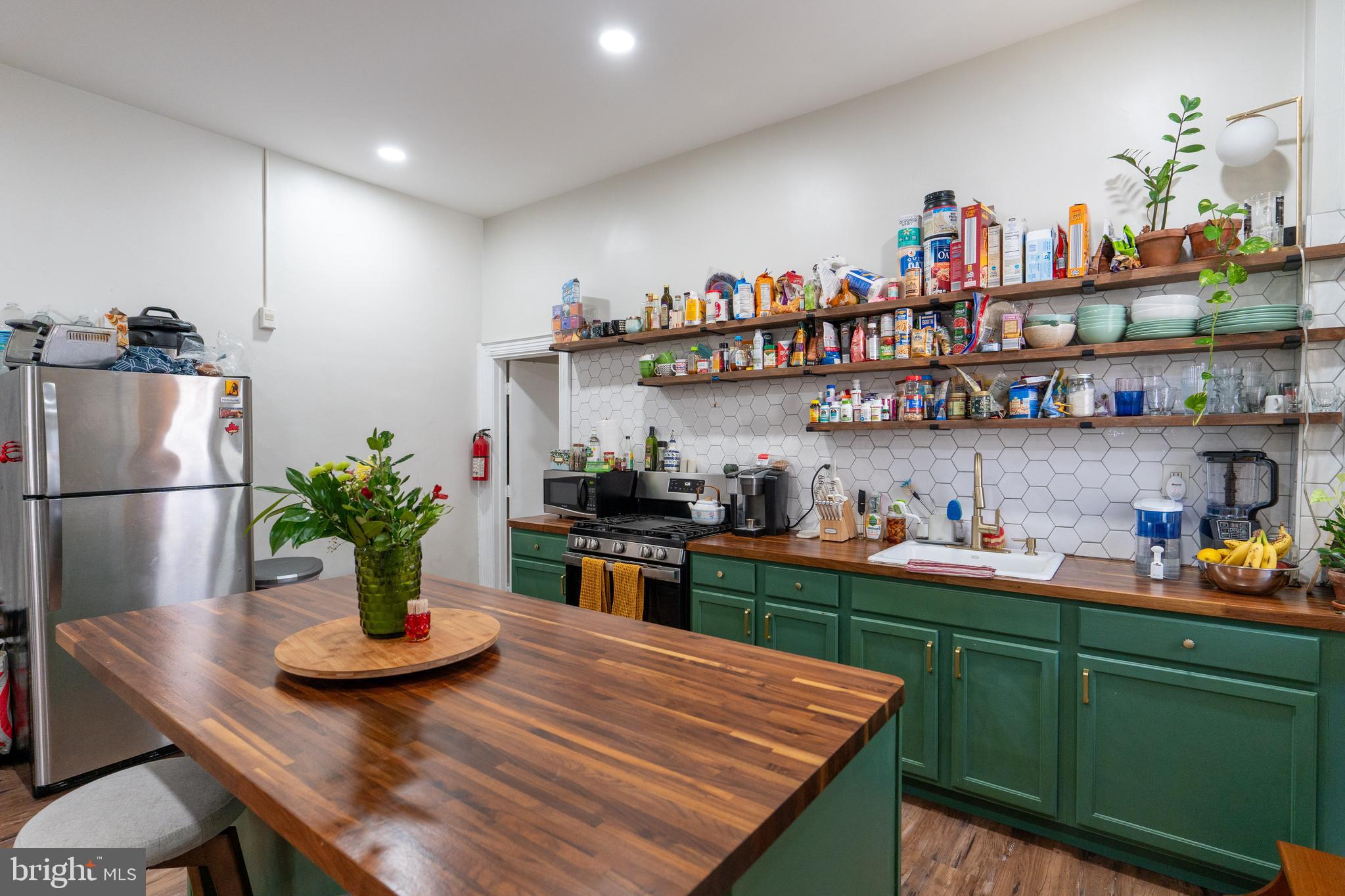 NEWBOLD - Residential Lease