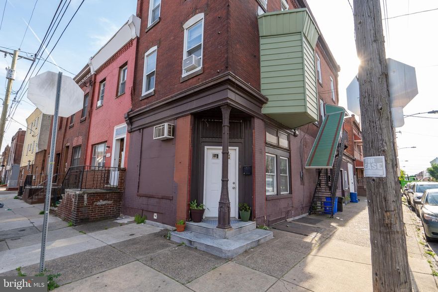 Large 1st Fl unit with Purgo Flooring throughout.  Open feel with  beautiful colors.   Very spacious and bright unit.  Washer and dryer shared in basement too.   Transit oriented and walking distance to Passyunk's fine eateries and shopping.  Set your showing today and check out the virtual tour.