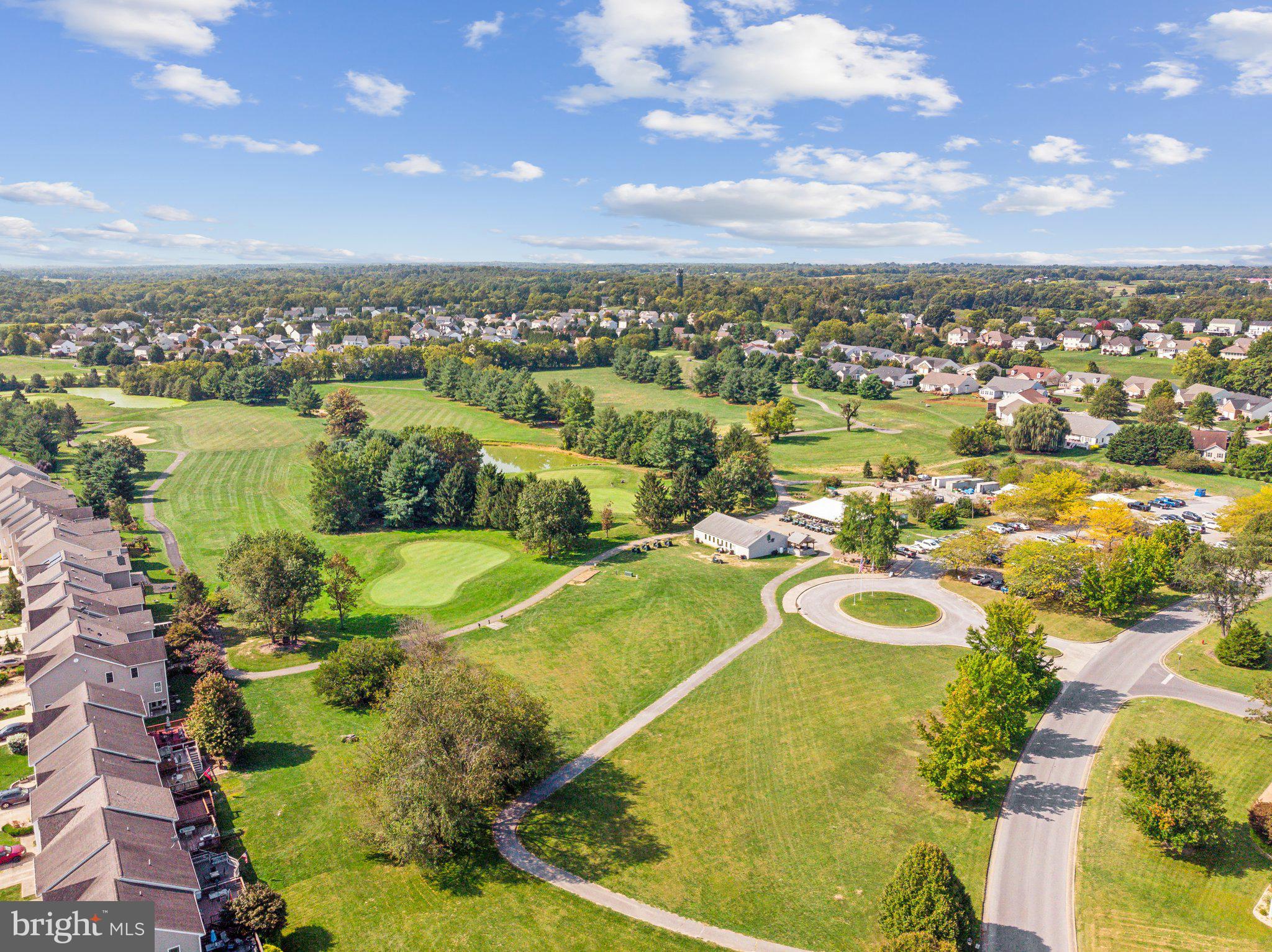 WHITE OAKS FARM - Residential