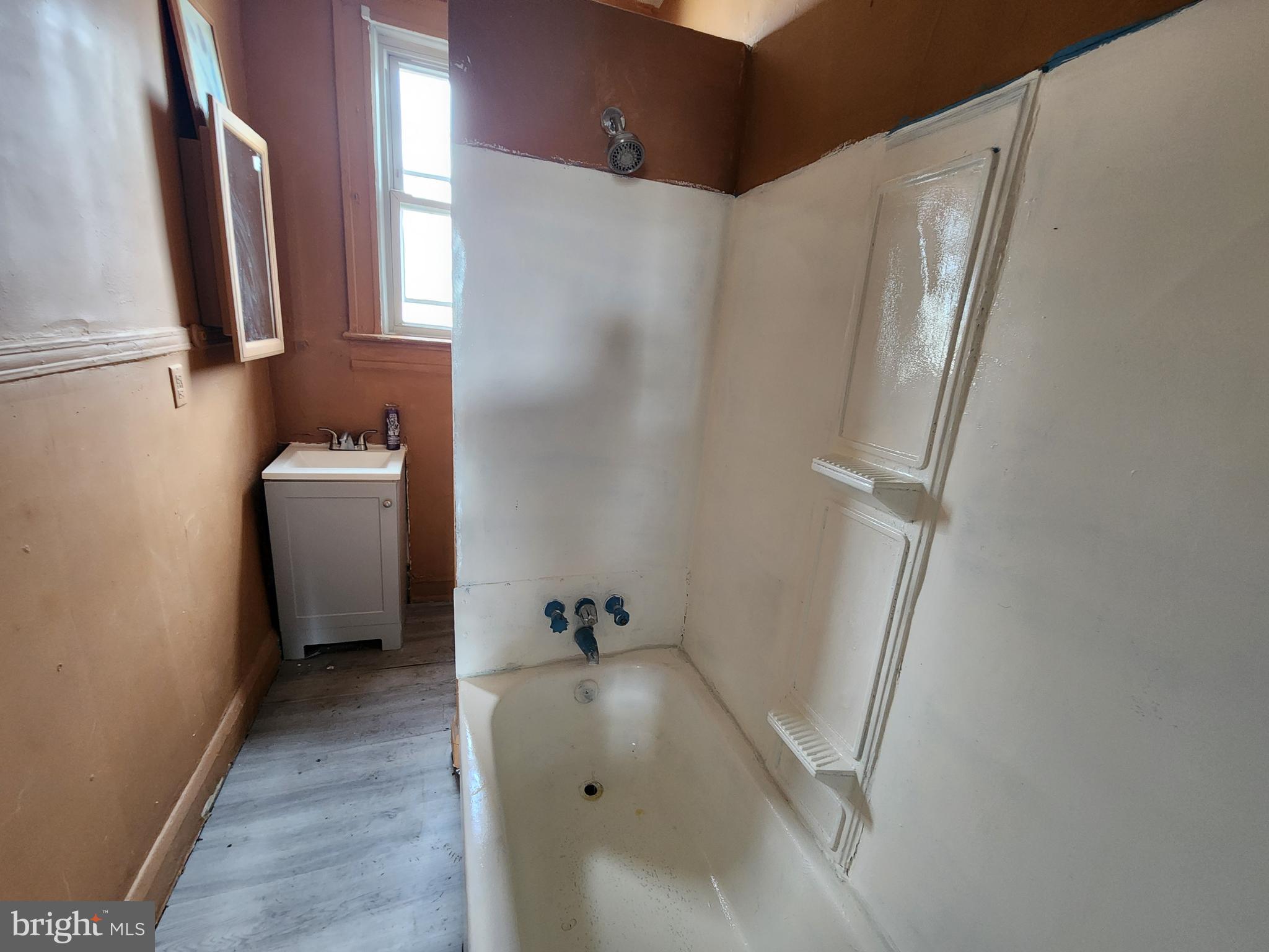 HIGHLAND - Residential