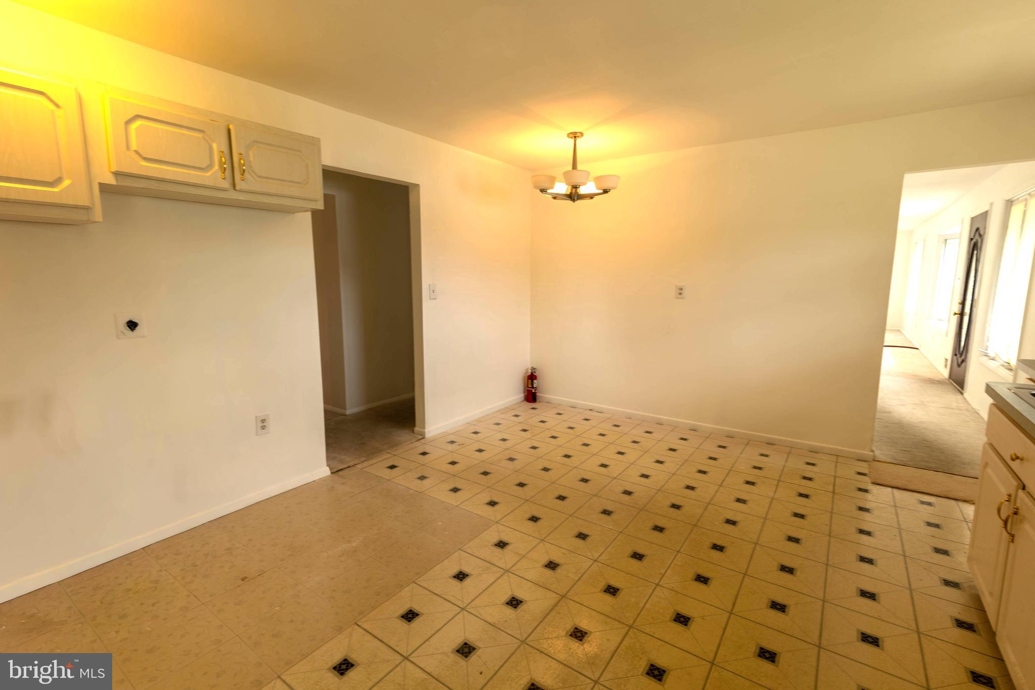 7 LANSDOWNE ROAD