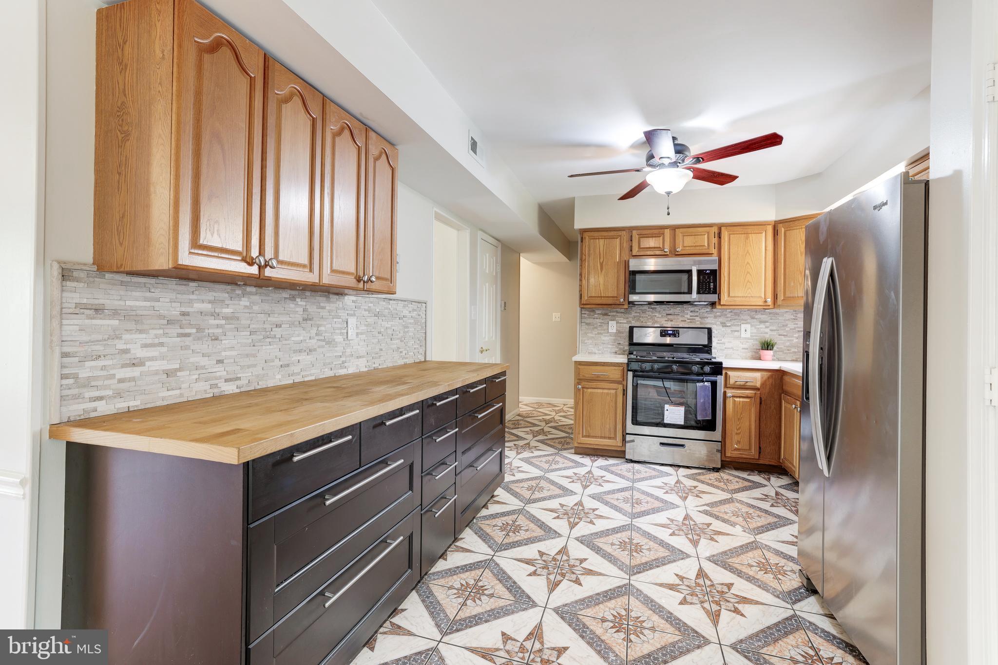 RIDGEDALE - Residential Lease