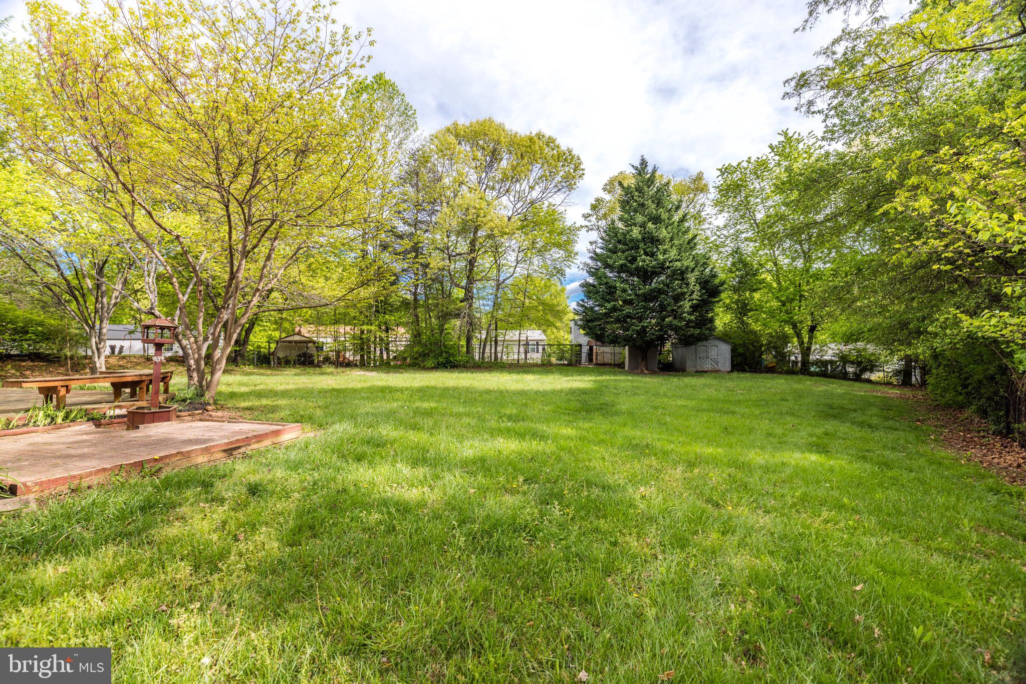 RIDGEDALE - Residential Lease