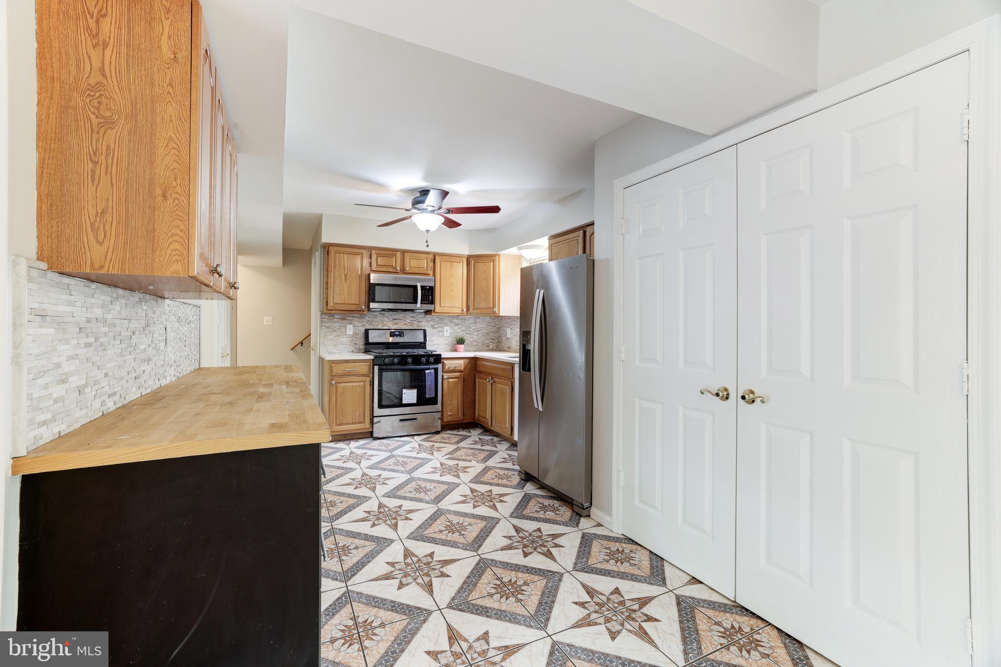 RIDGEDALE - Residential Lease