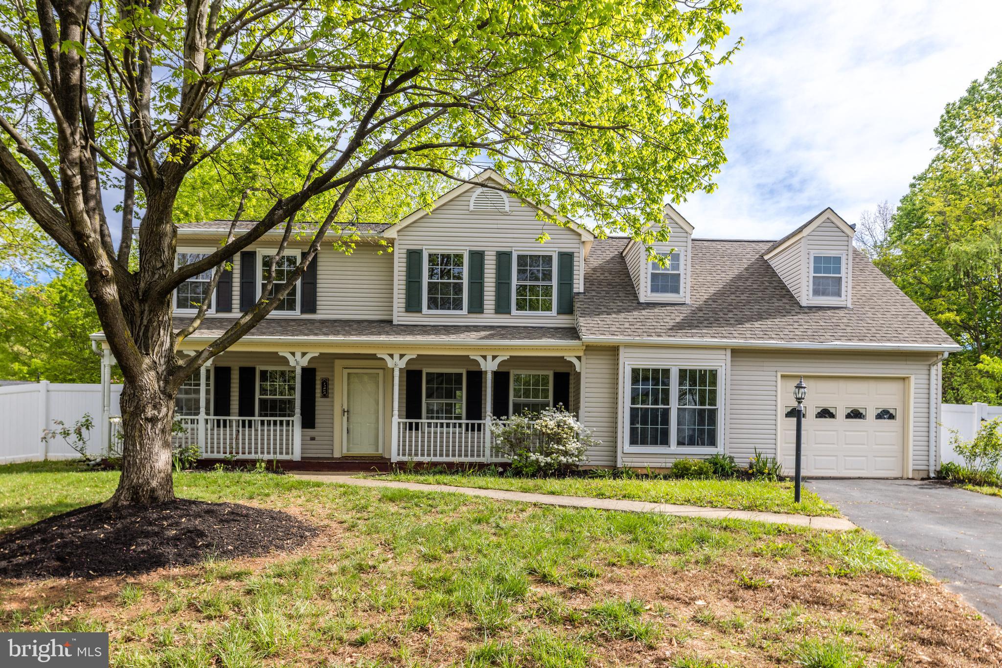 RIDGEDALE - Residential Lease