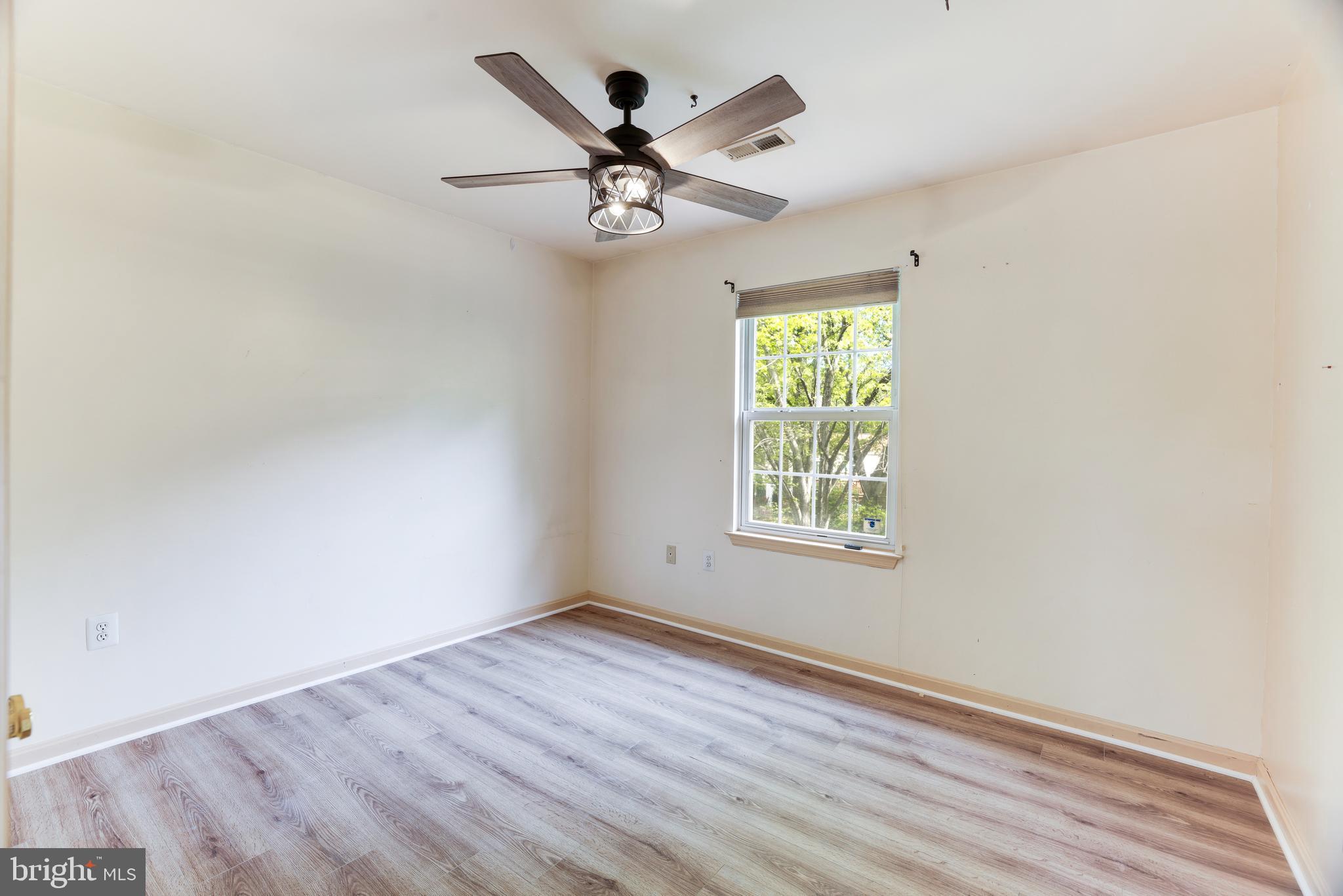 RIDGEDALE - Residential Lease