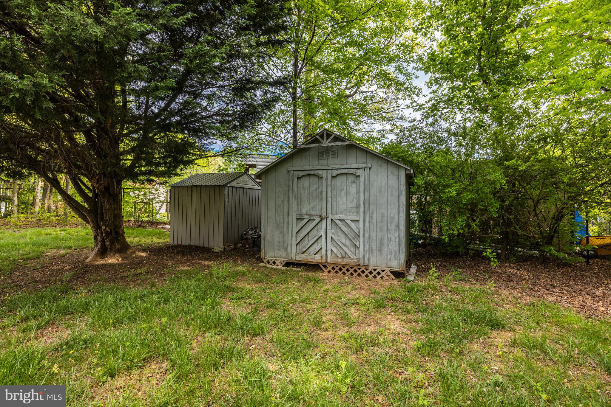 RIDGEDALE - Residential Lease