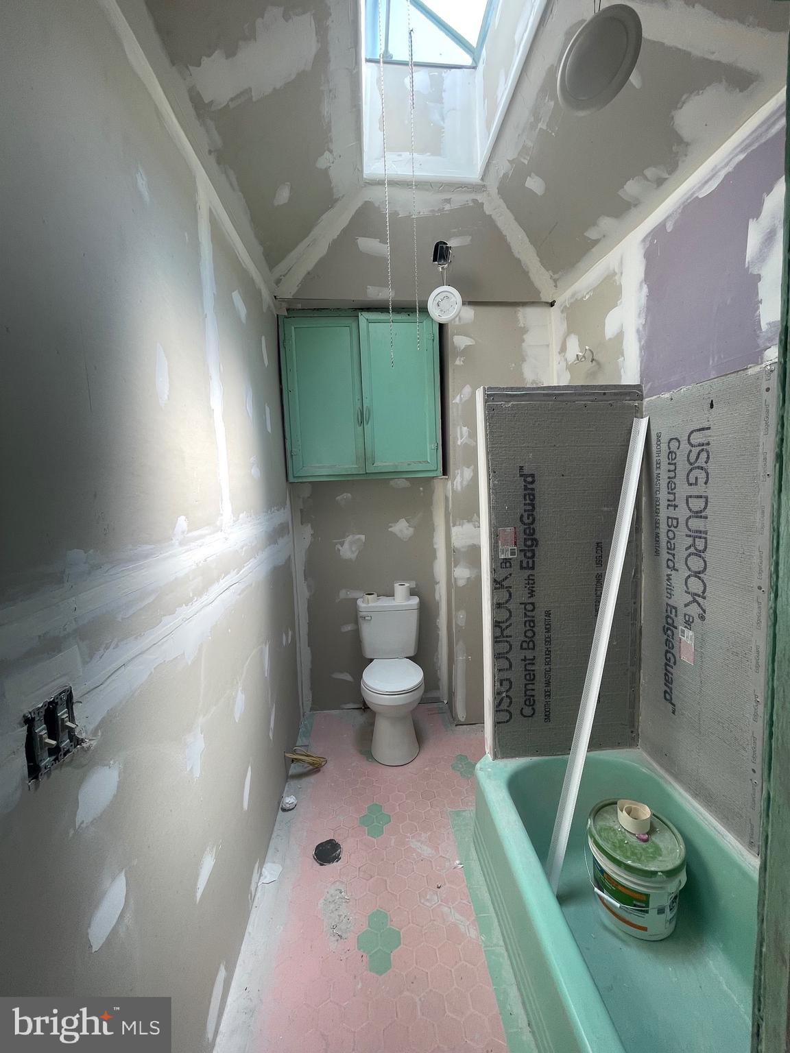 WEST PHILADELPHIA - Residential