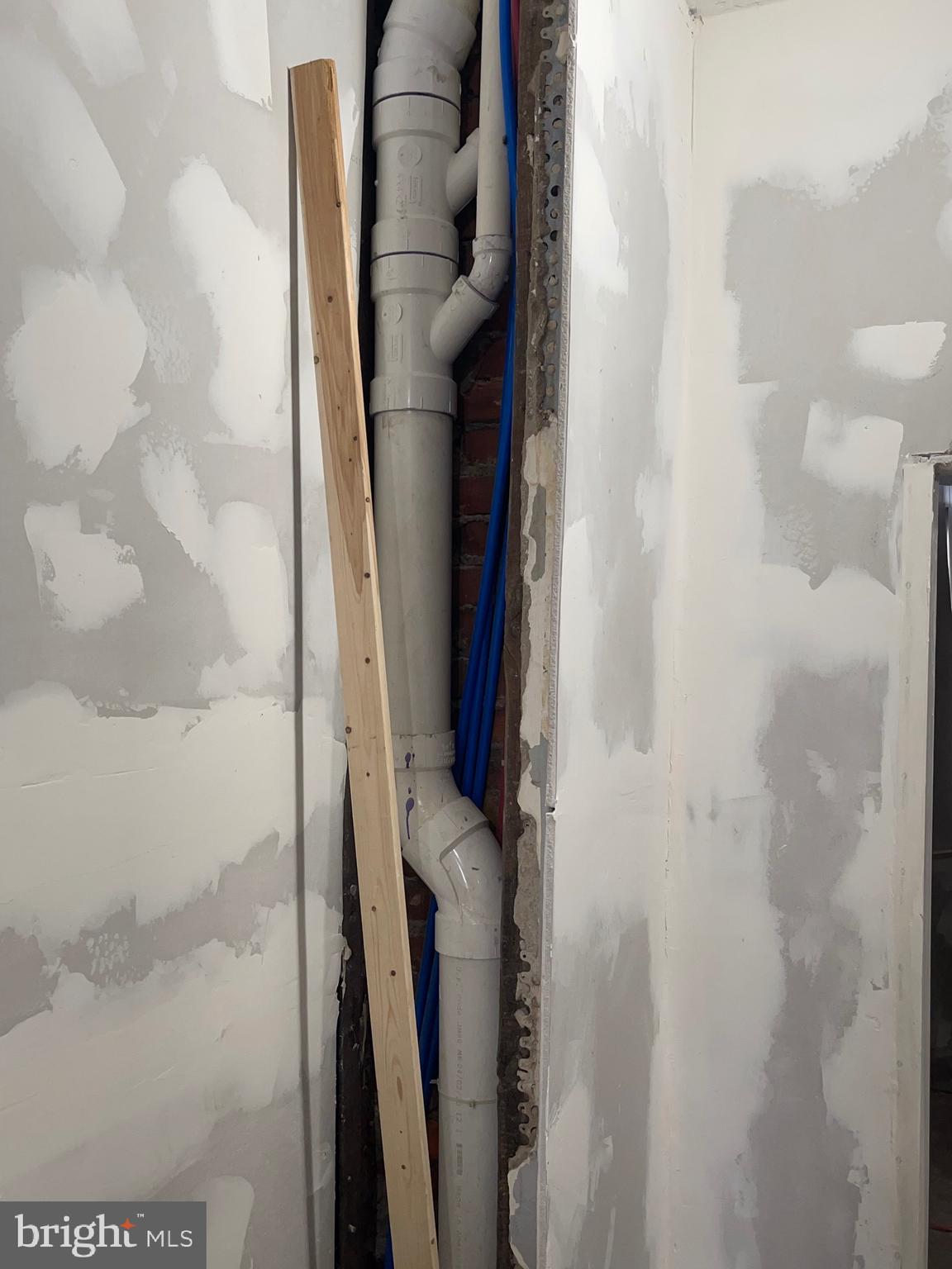 WEST PHILADELPHIA - Residential