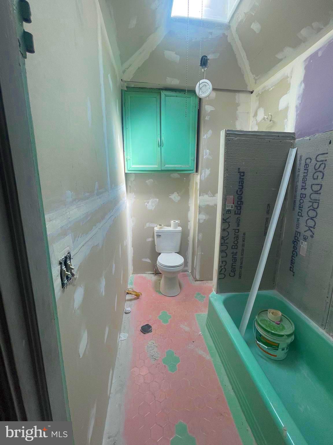 WEST PHILADELPHIA - Residential