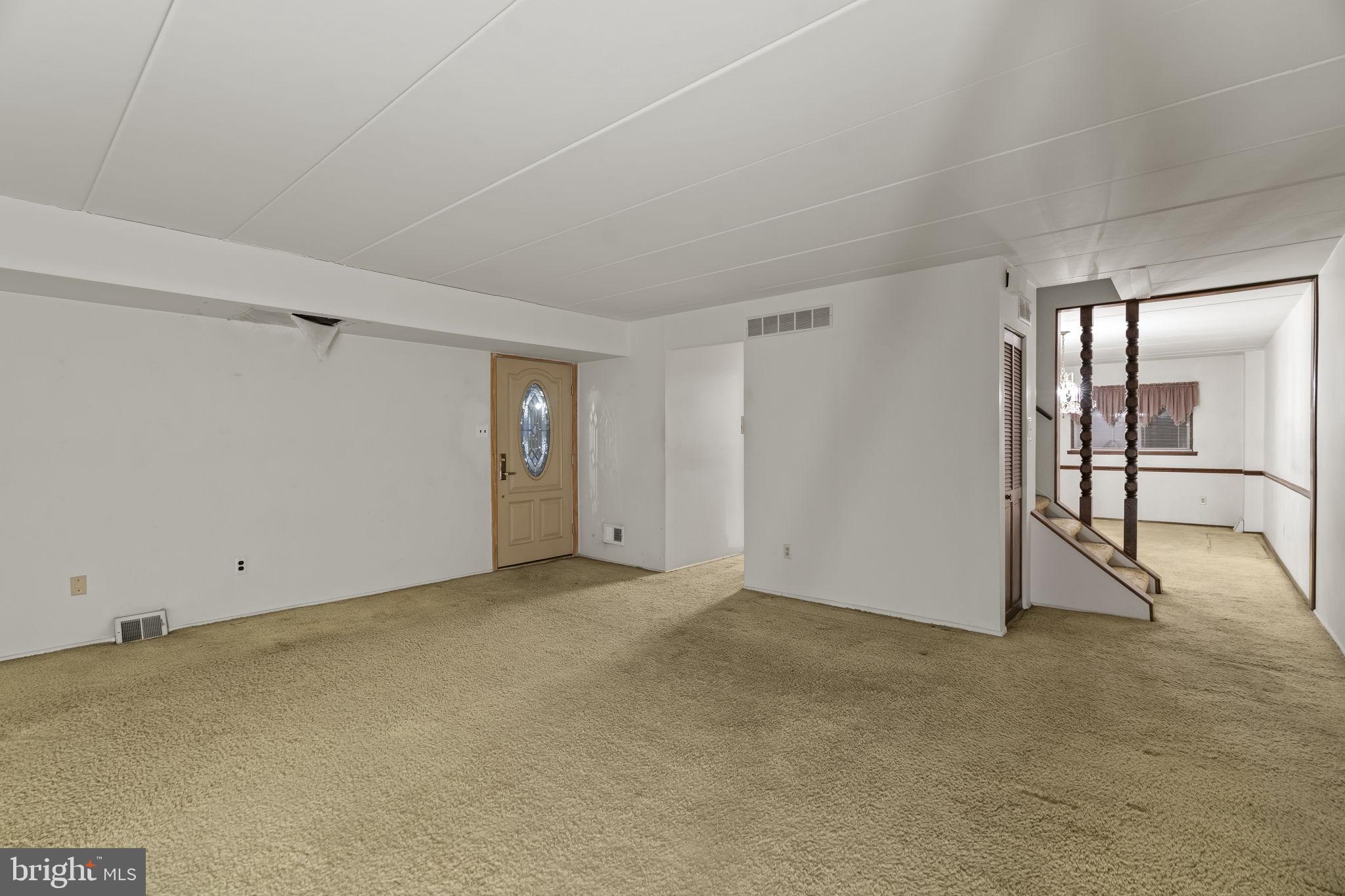 SOMERTON - Residential