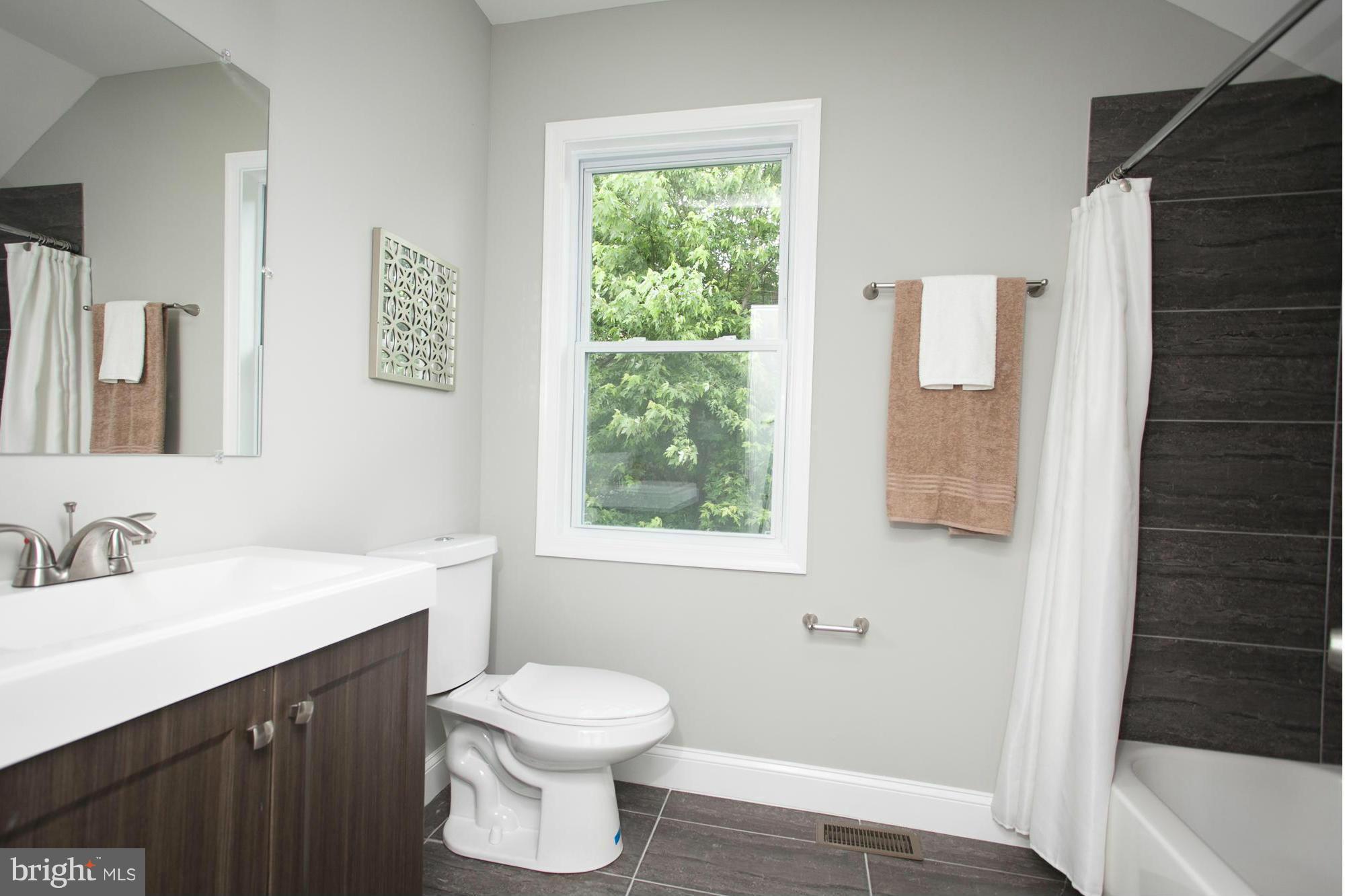 HAMILTON HEIGHTS - Residential